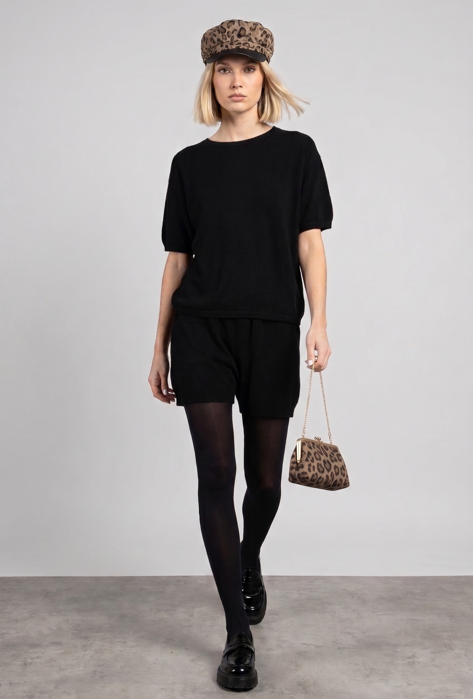 Grossiste Max & Enjoy (Vêtements) - Short en maille sans couture