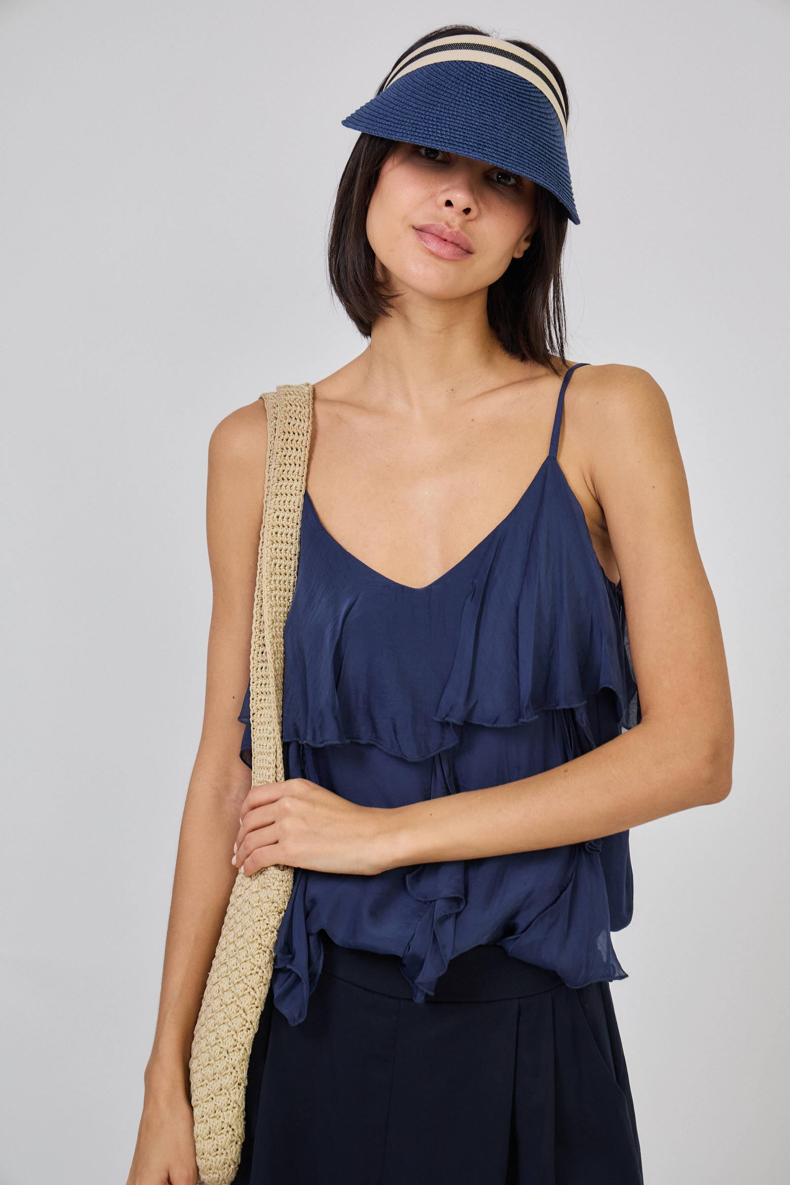 Grossiste Max & Enjoy (Vêtements) - Top débardeur FROU FROU volanté en soie mélangée effet vaporeux