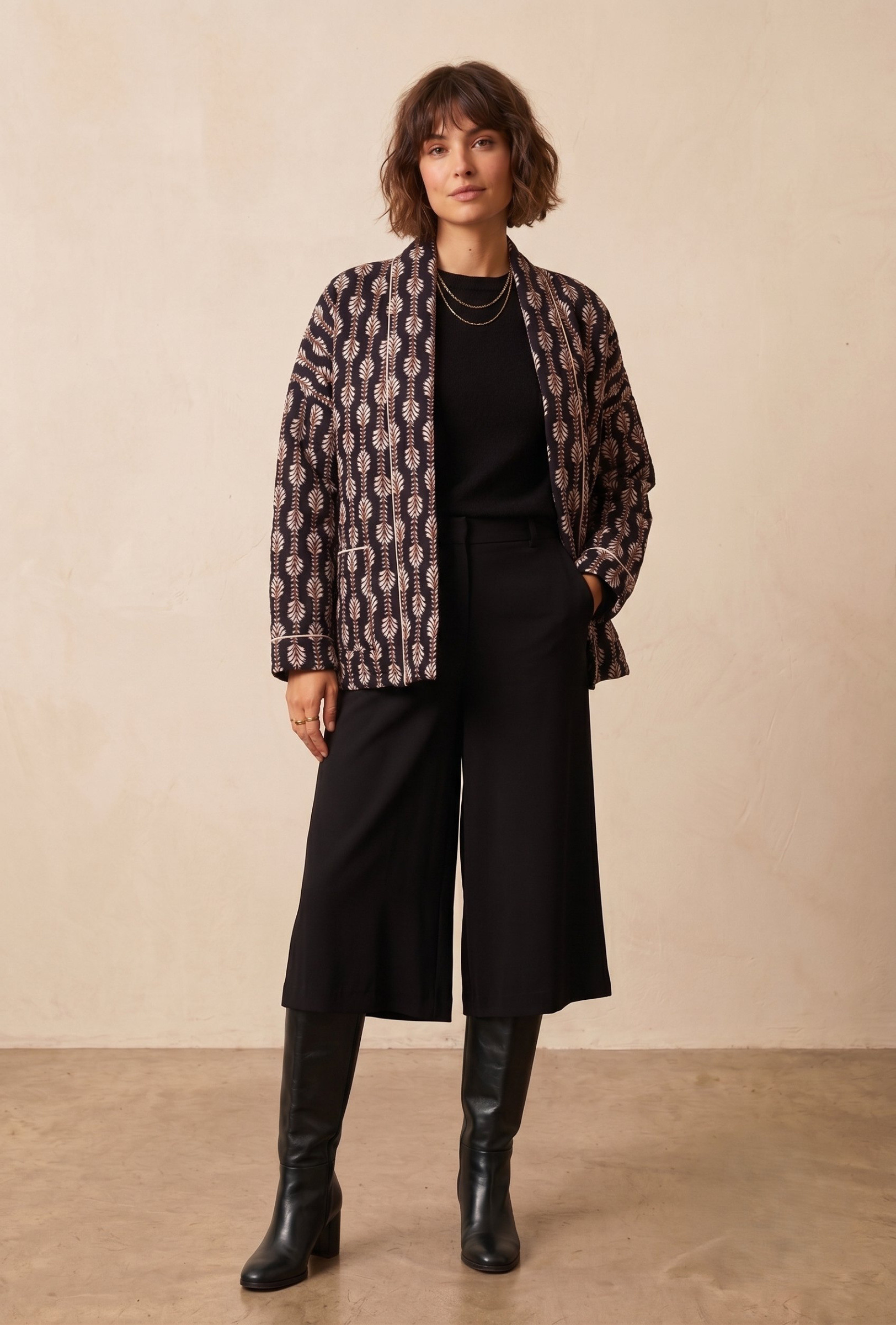 Grossiste Max & Enjoy (Vêtements) - Veste matelassée séduit par son imprimé raffiné