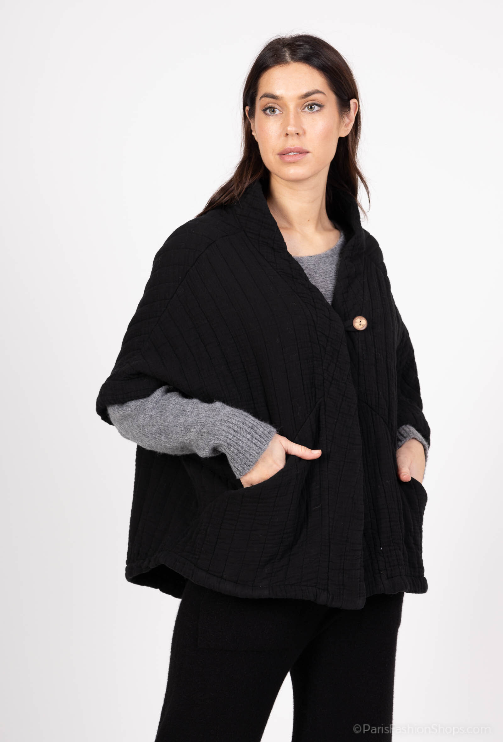 Grossista Max & Enjoy (Vêtements) - Giacca trapuntata senza maniche unita, pulsante davanti