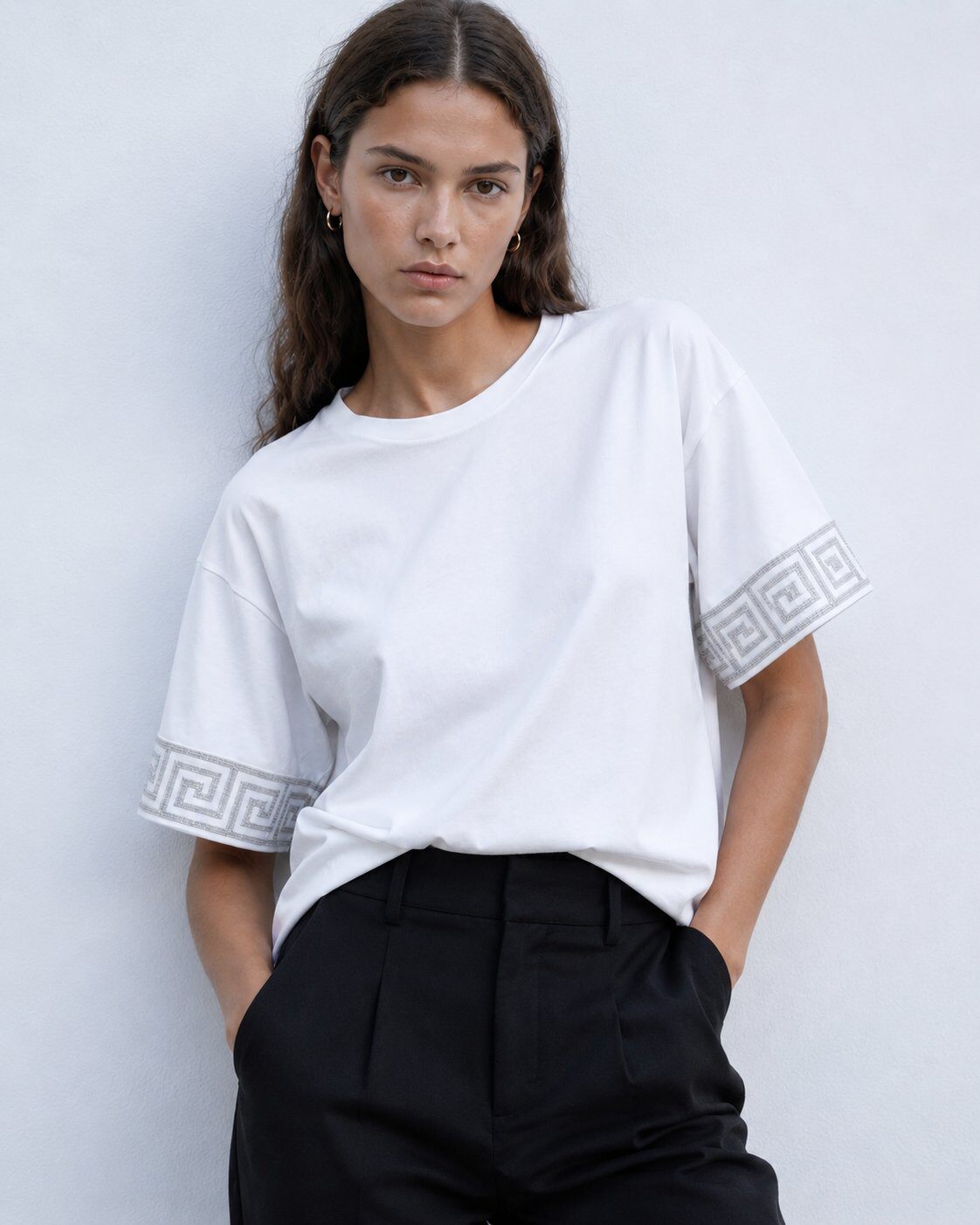 Wholesaler max long - T-shirt with geometric embroidery