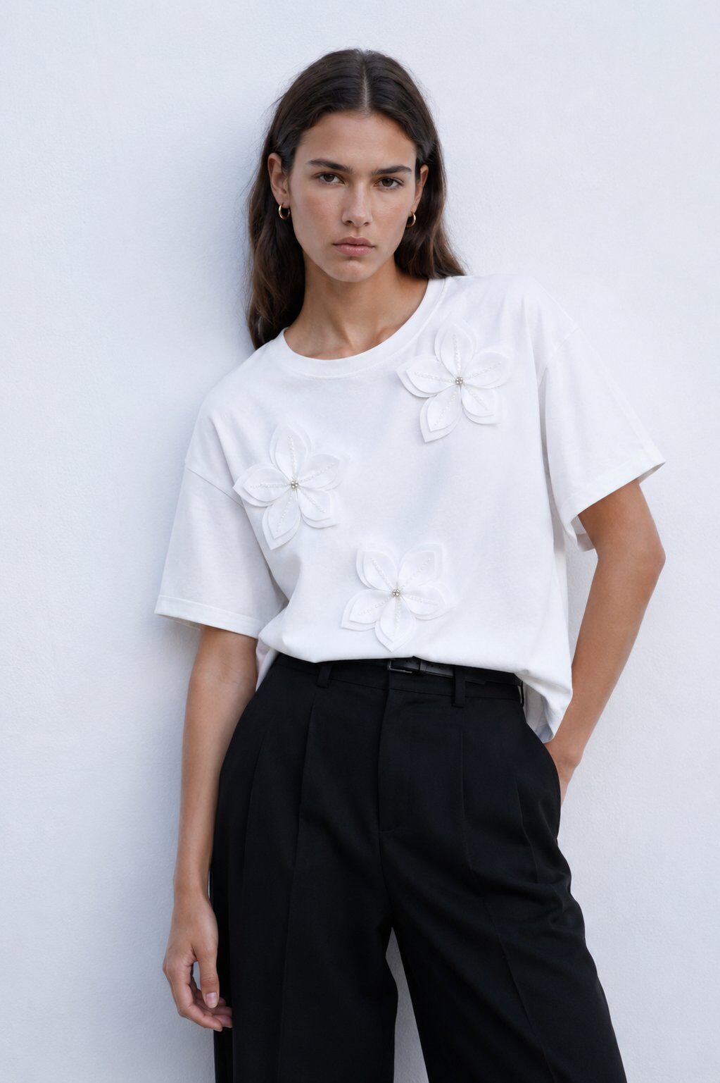 Mayorista max long - Camiseta con aplicaciones florales