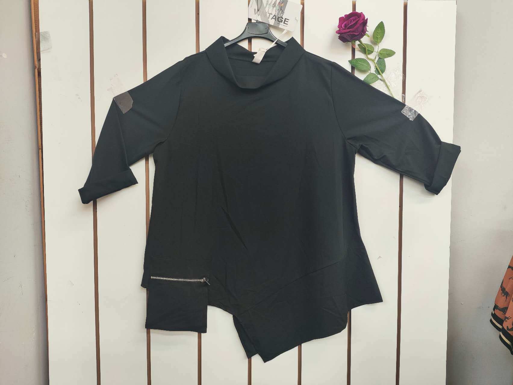 Wholesaler max tg - T-shirts