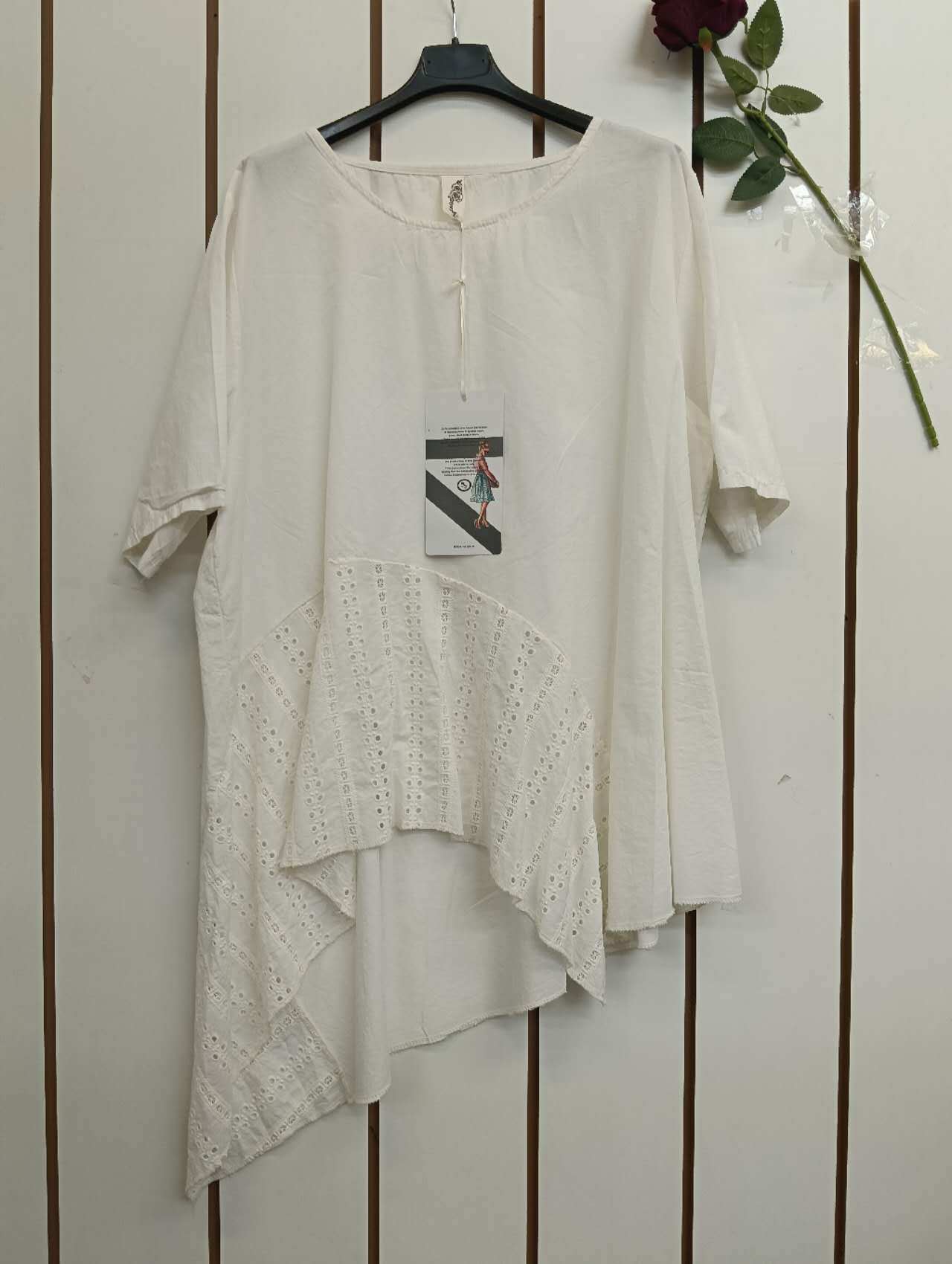 Wholesaler max tg - T-shirts