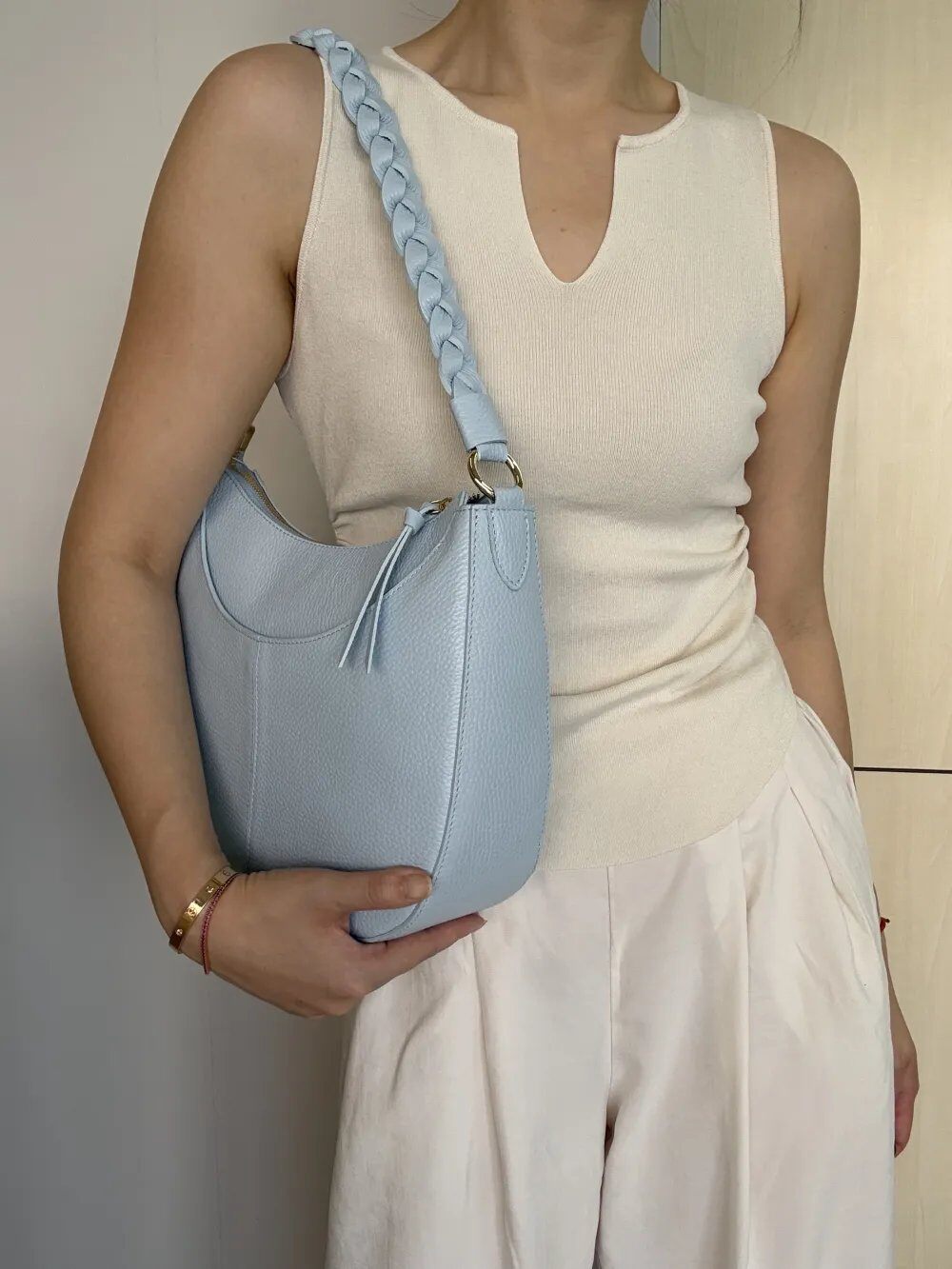 Großhändler MAXFLY - LEDERHANDTASCHEN MIT GEFLOCHTENEM GRIFF