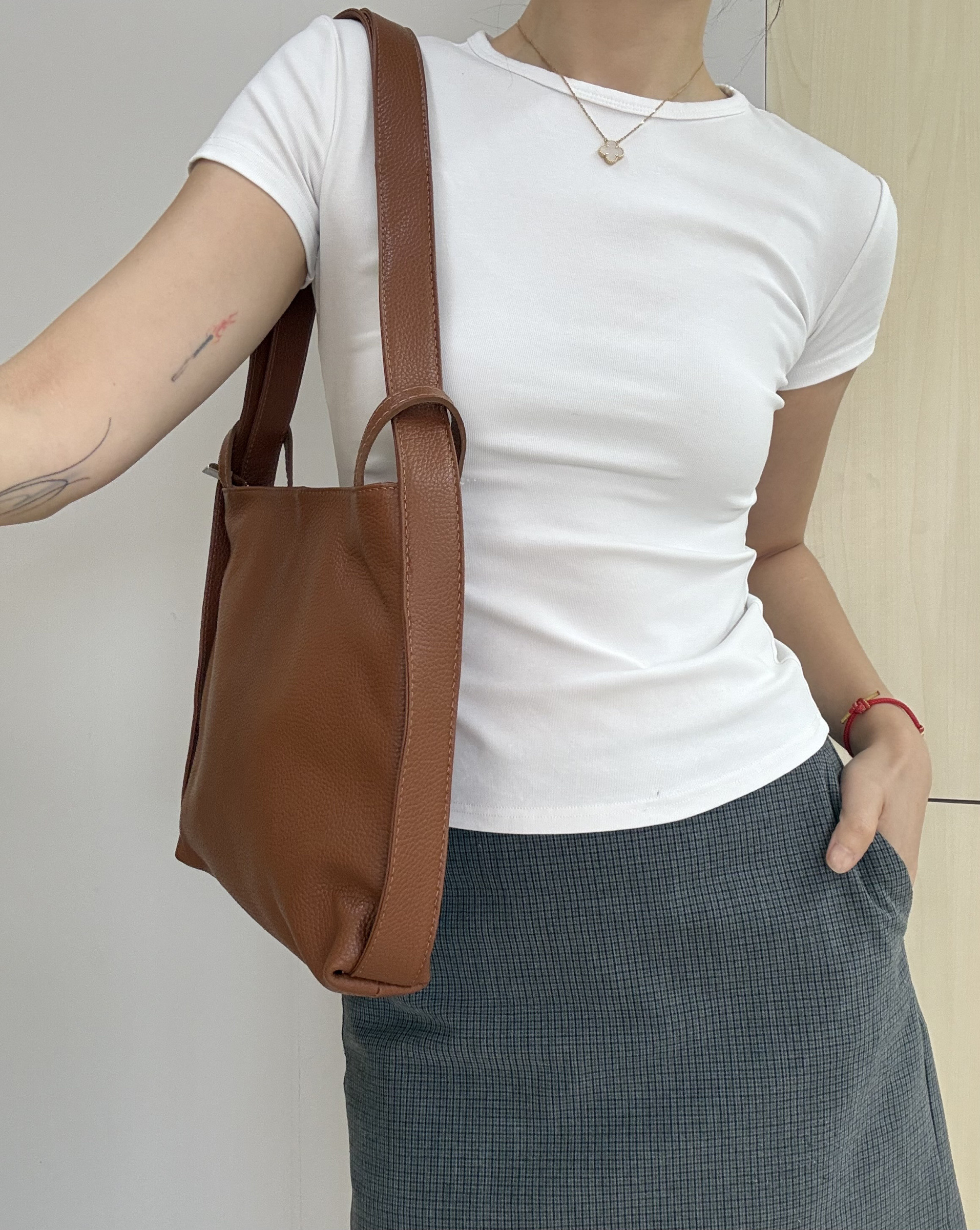 Grossiste MAXFLY - SACS À DOS EN CUIR FORMAT MOYEN