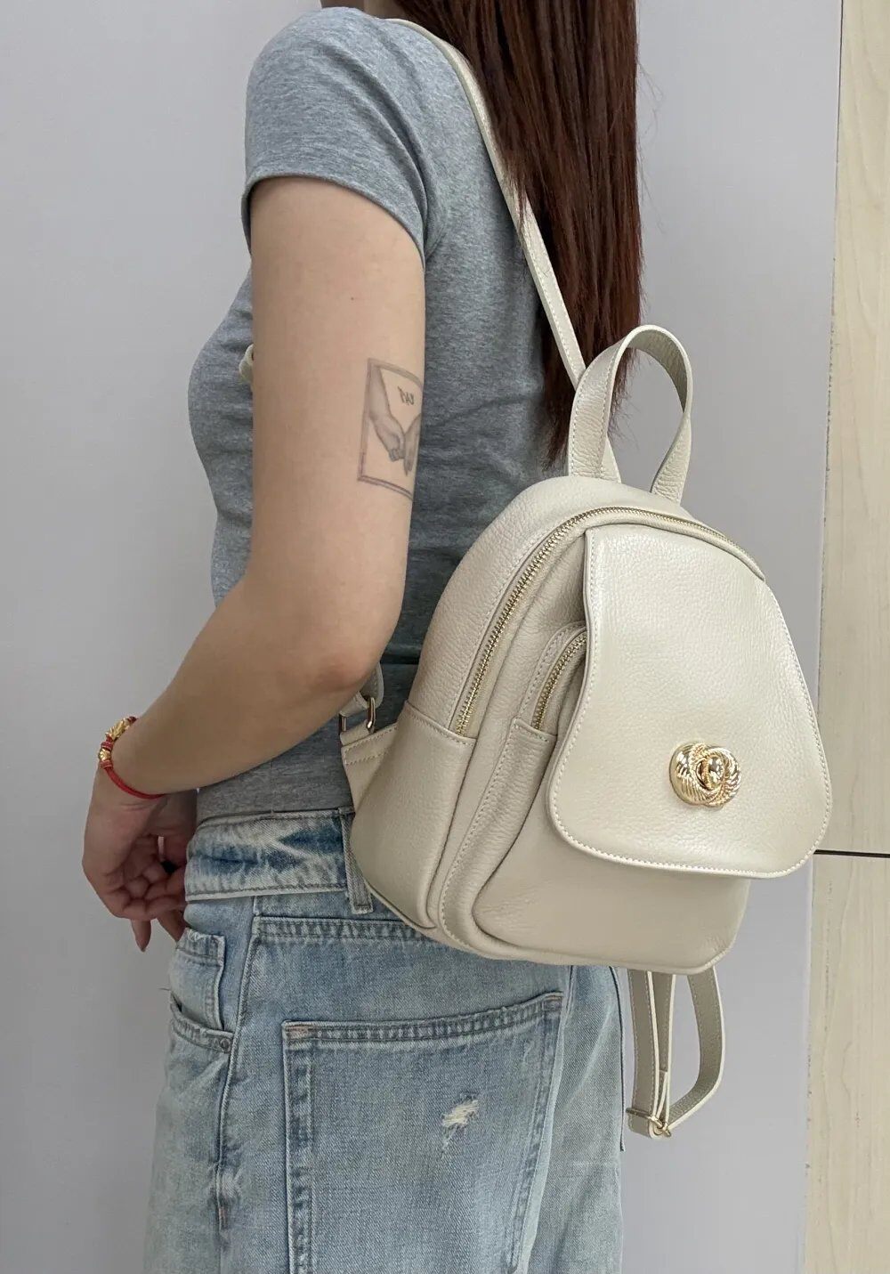 Mayorista MAXFLY - MOCHILA CON ACCESORIO ELEGANTE DE CUERO