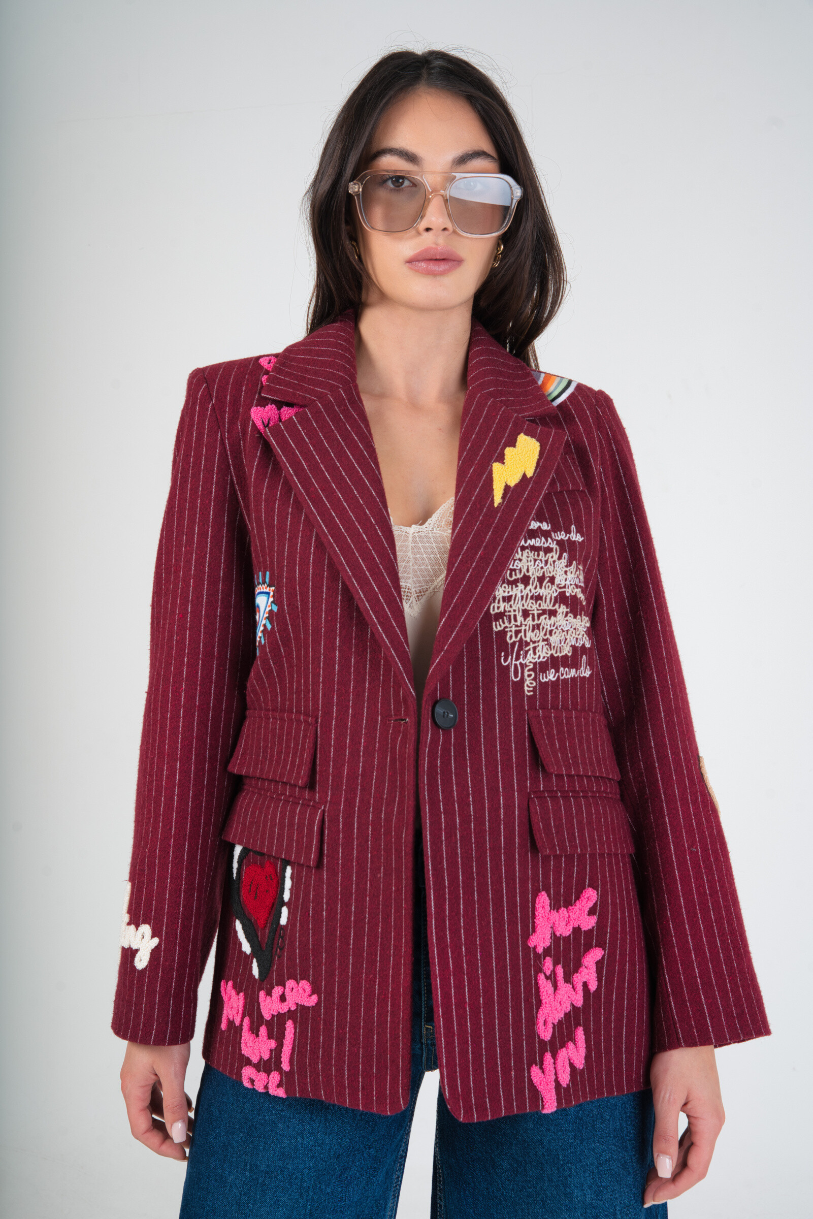 Blazer Jacke mit farbiger Stickerei und Patch! - Burgunderrot 2 - Miniaturansicht