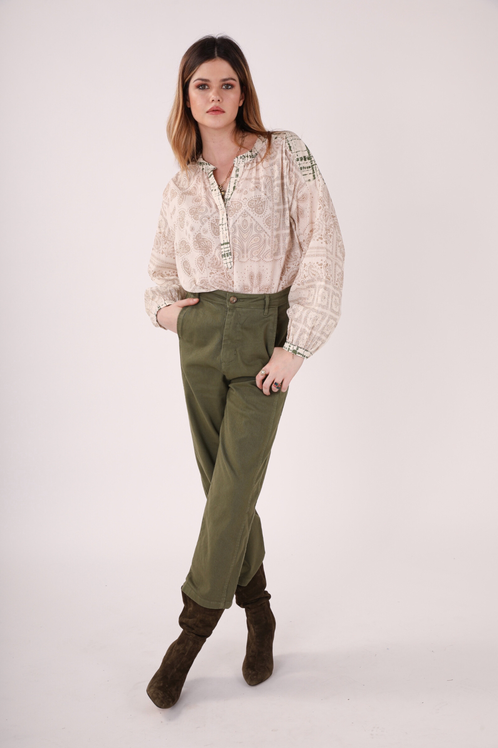 Grossista MAXMILA PARIS - Pantalone BAGI tinta unita in tela di cotone - Modello Donna