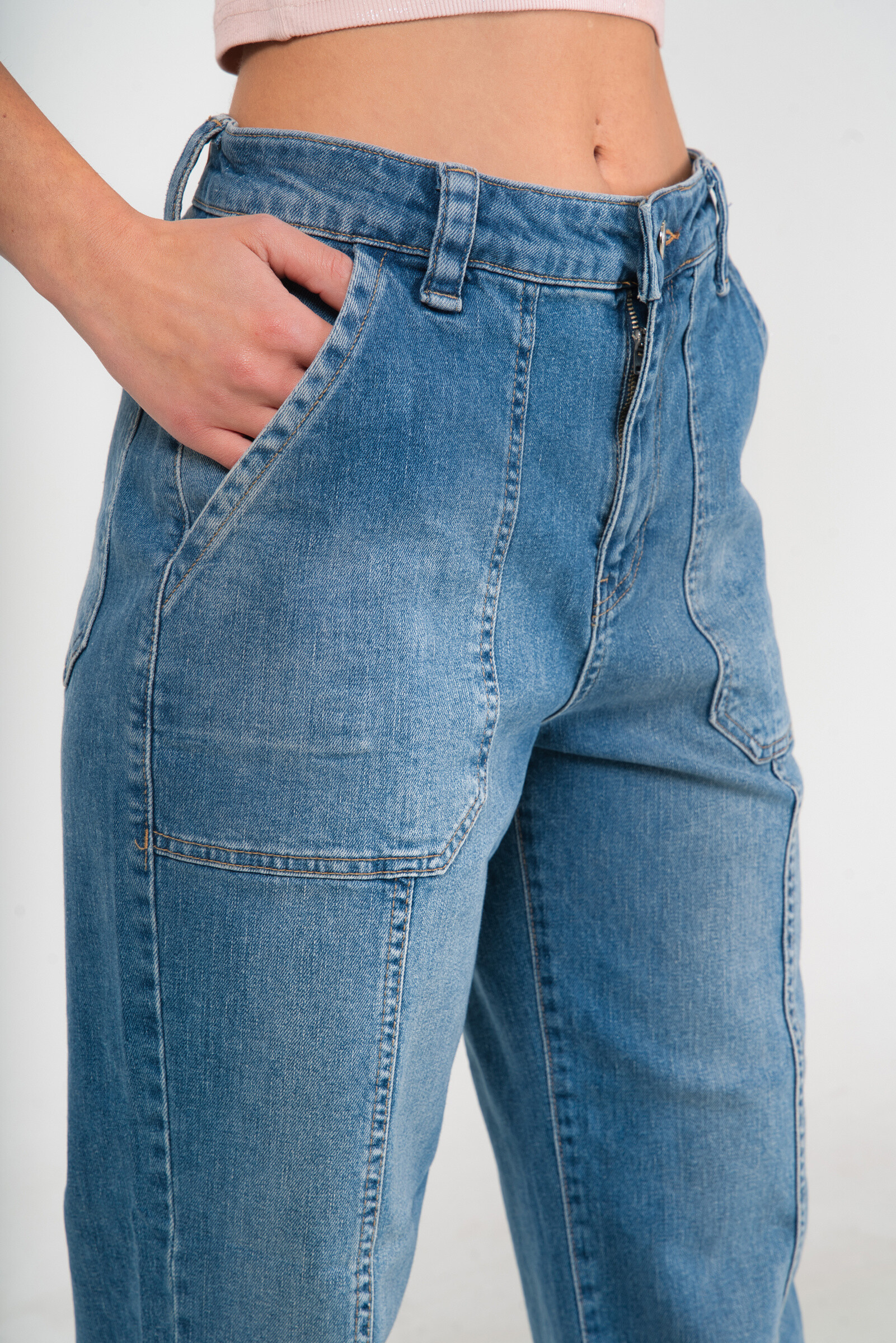 Wholesaler MAXMILA PARIS - High -waisted pants with plated pockets