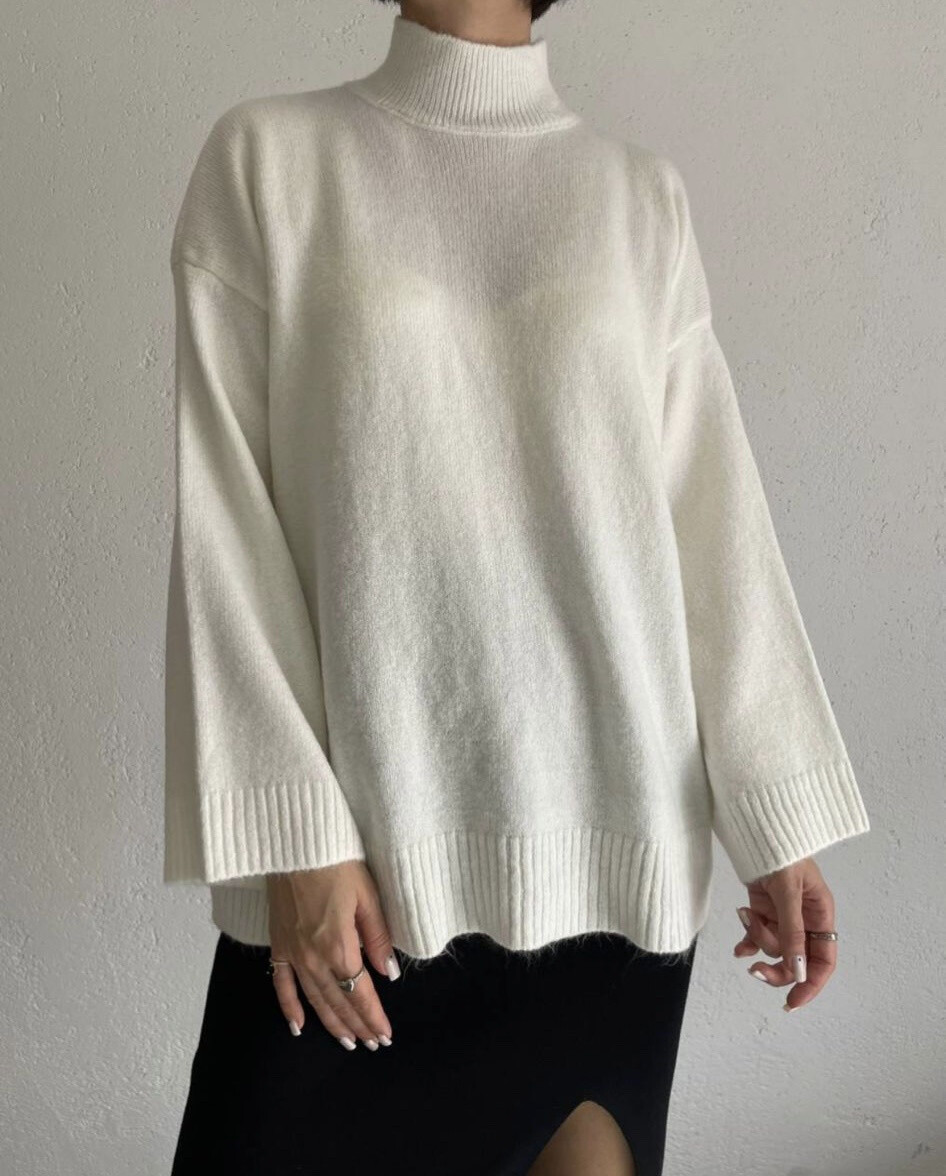 Pullover mit Trichterkragen und ausgestellten Ärmeln - Ecru - 3 - Großformat
