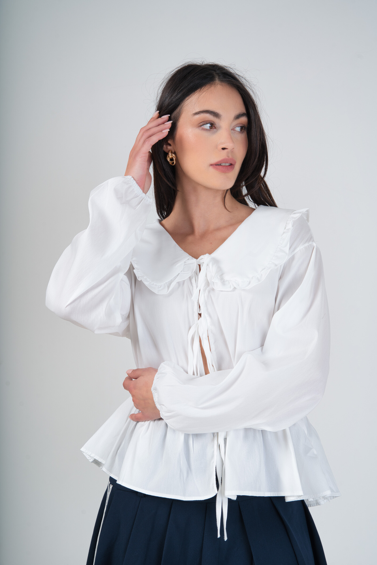 Grossiste MAXMILA PARIS - Blouse LUCY avec col Claudine noué
