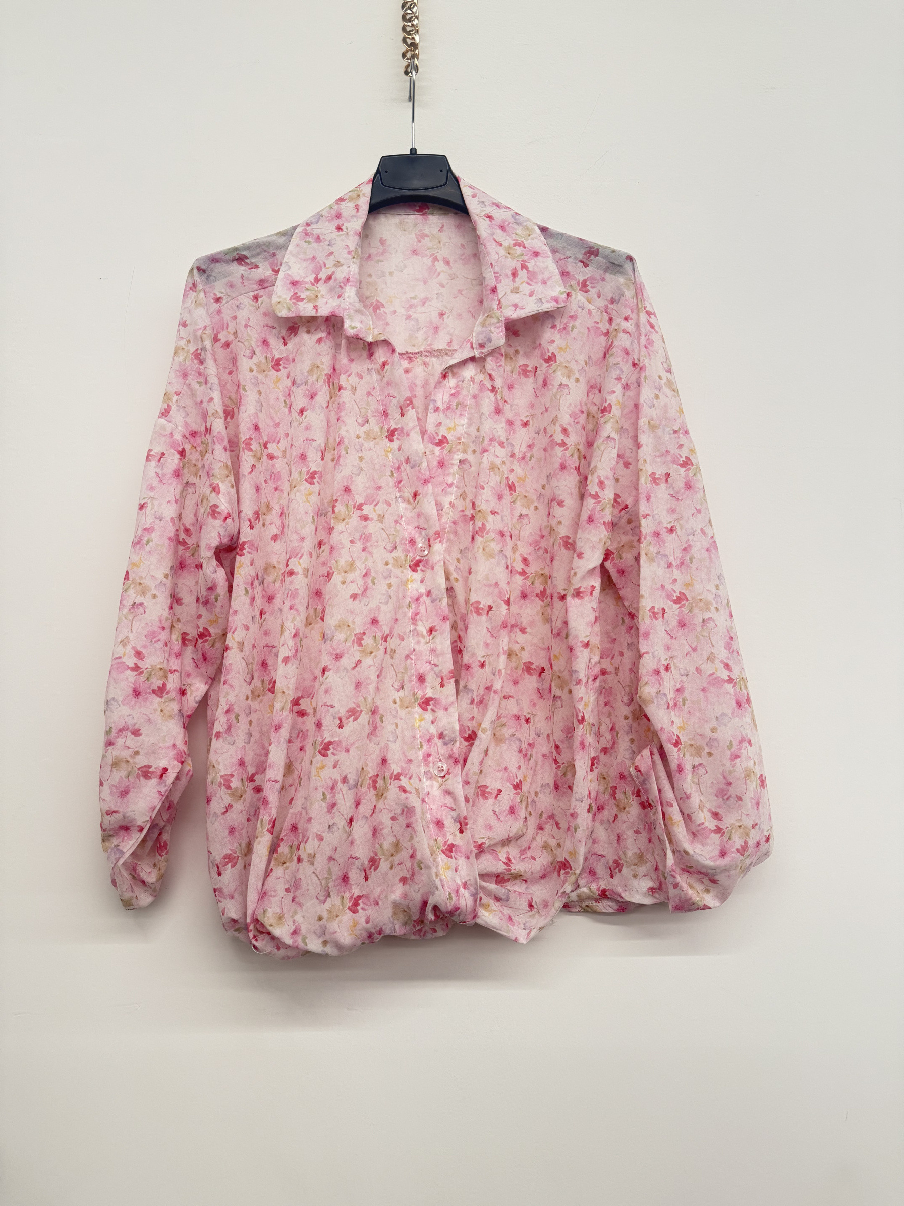 Grossiste MAY MODA - Chemises à imprimé petites fleurs