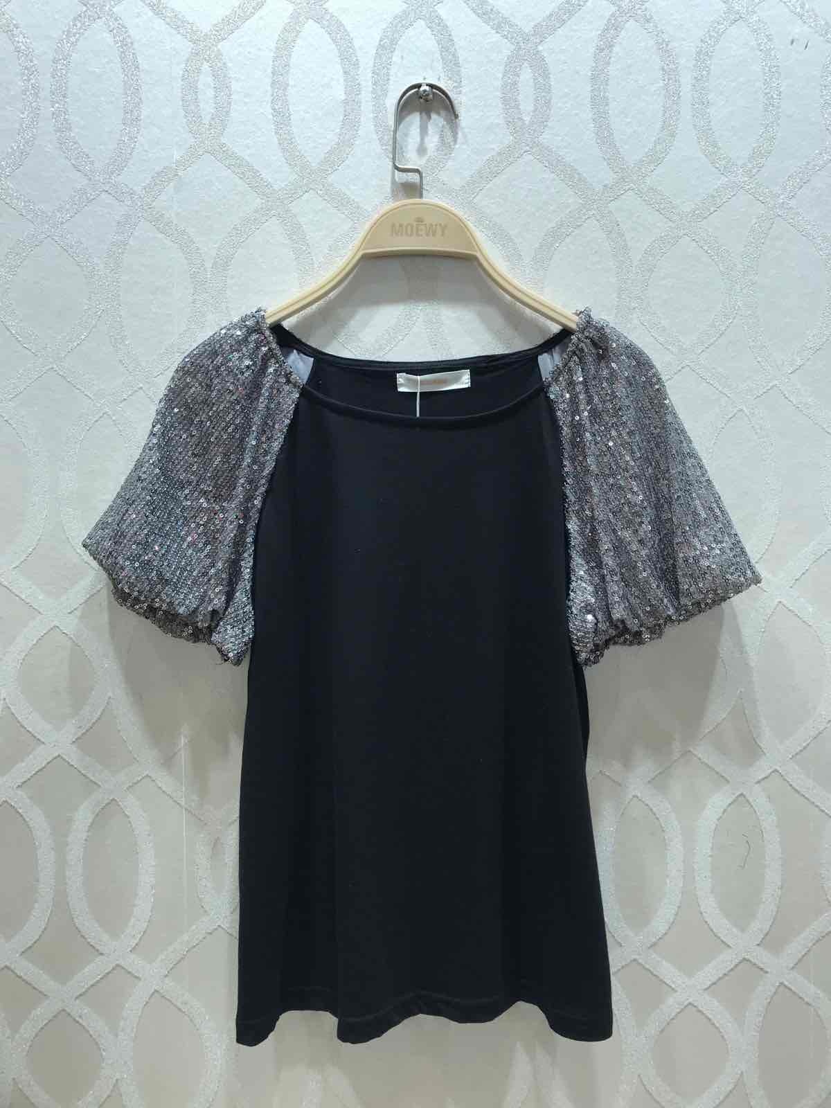 Wholesaler MC LORENE - T-shirt with sequin sleeves