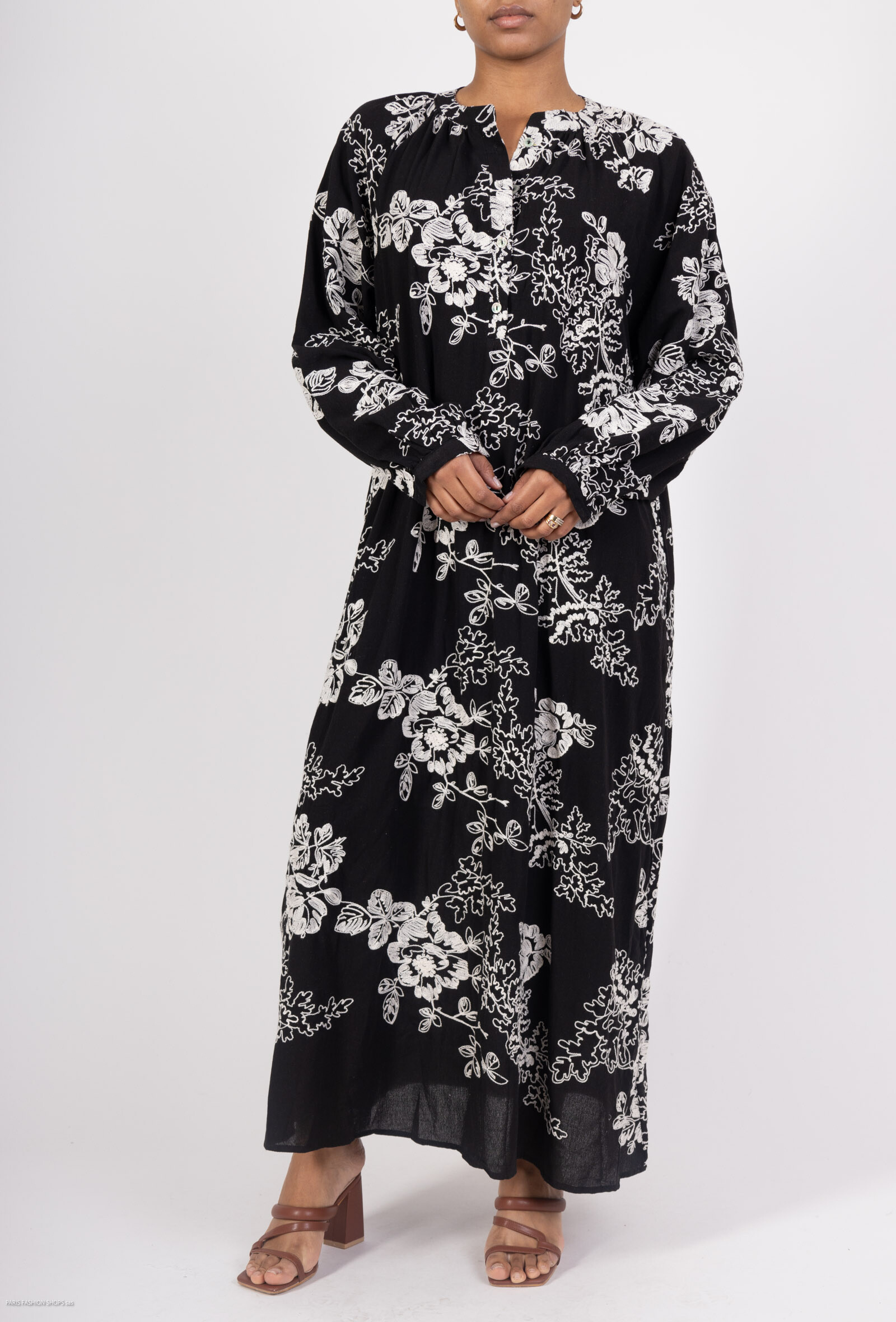 Grossiste Melena Diffusion - Robe longue broderie