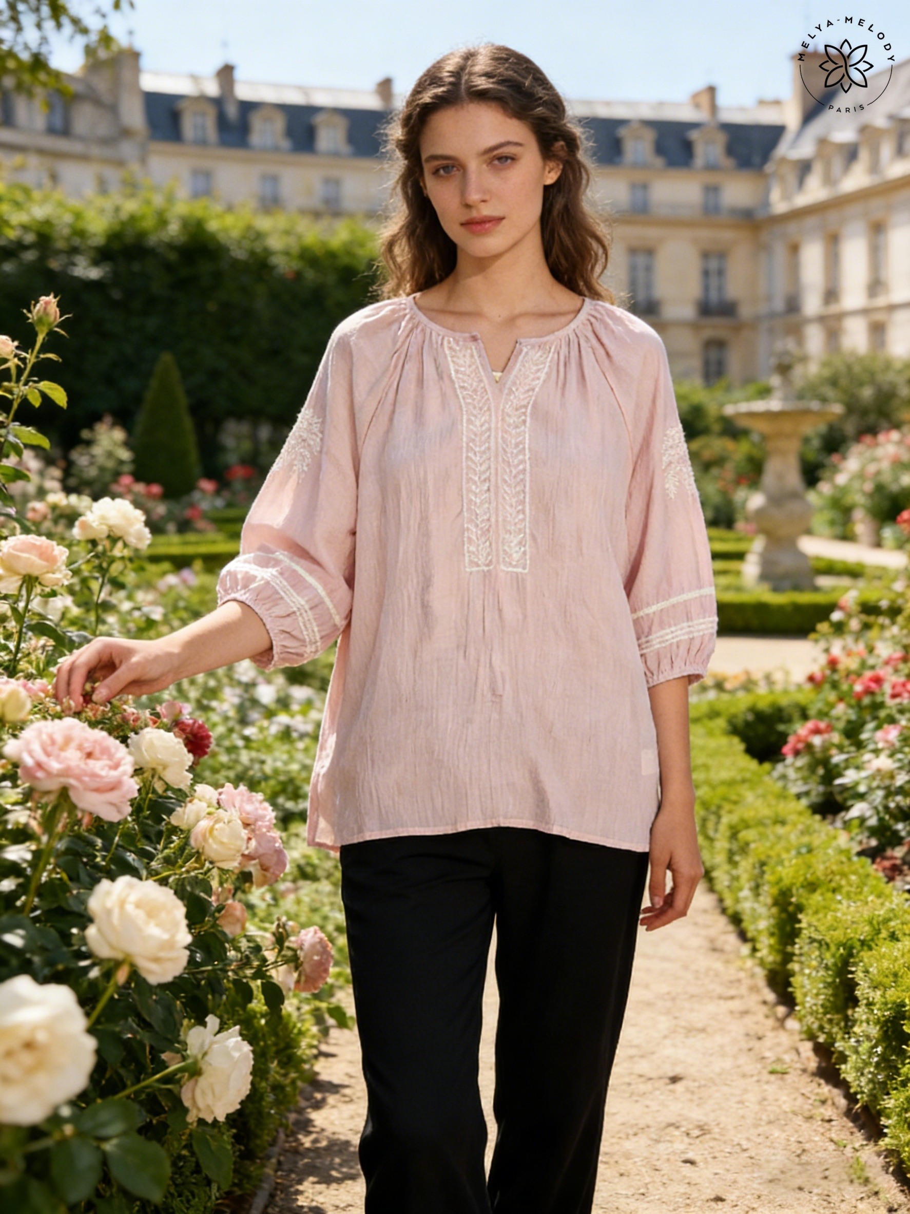Blusa ricamata con maniche 3/4 - Image 5