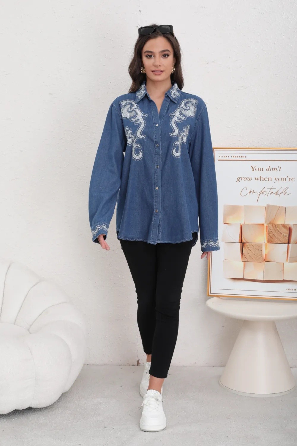 Blouse Jeans à motif brodé - Image 1
