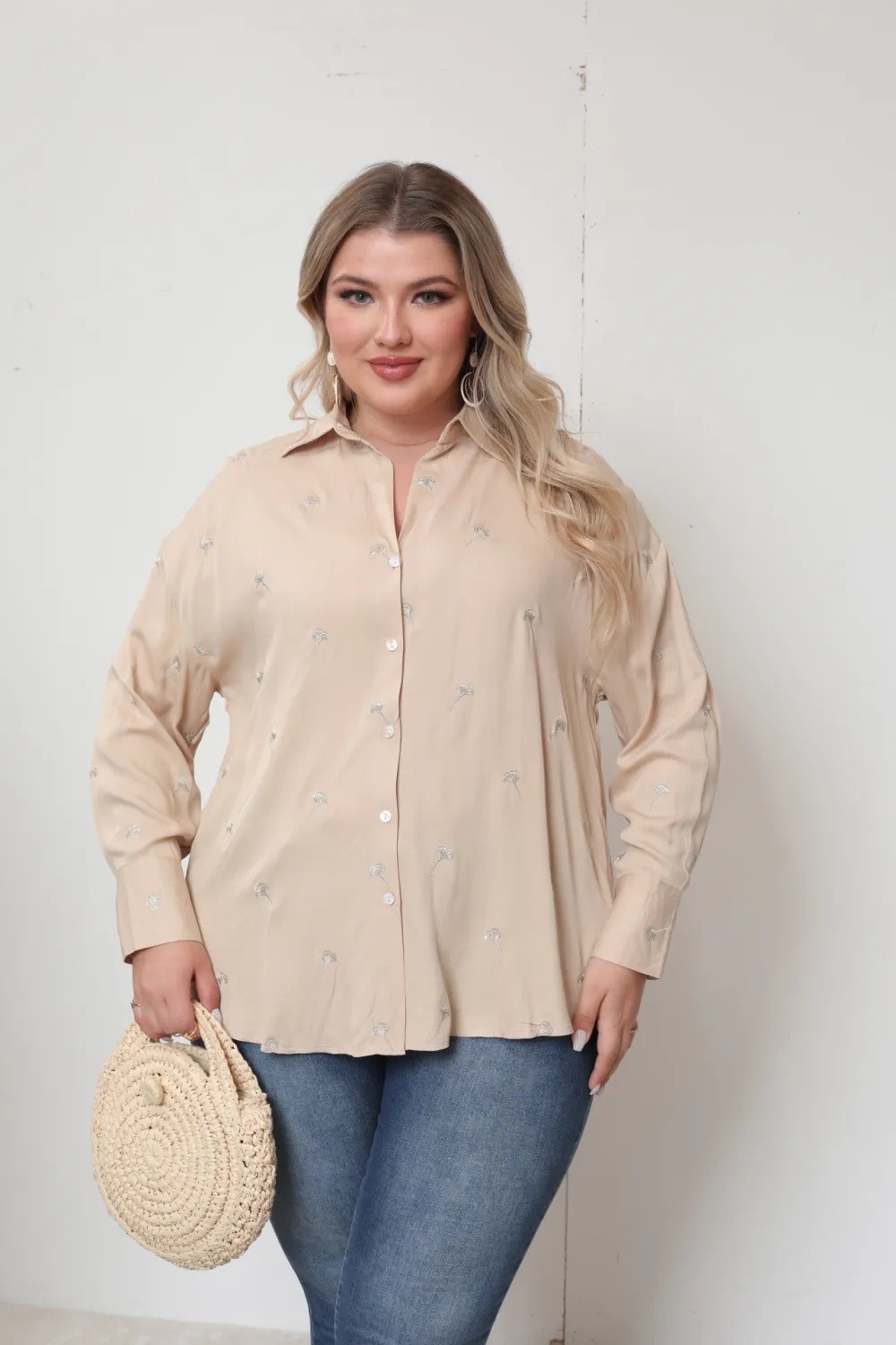 Camicia ricamata Taglia grande - Image 2
