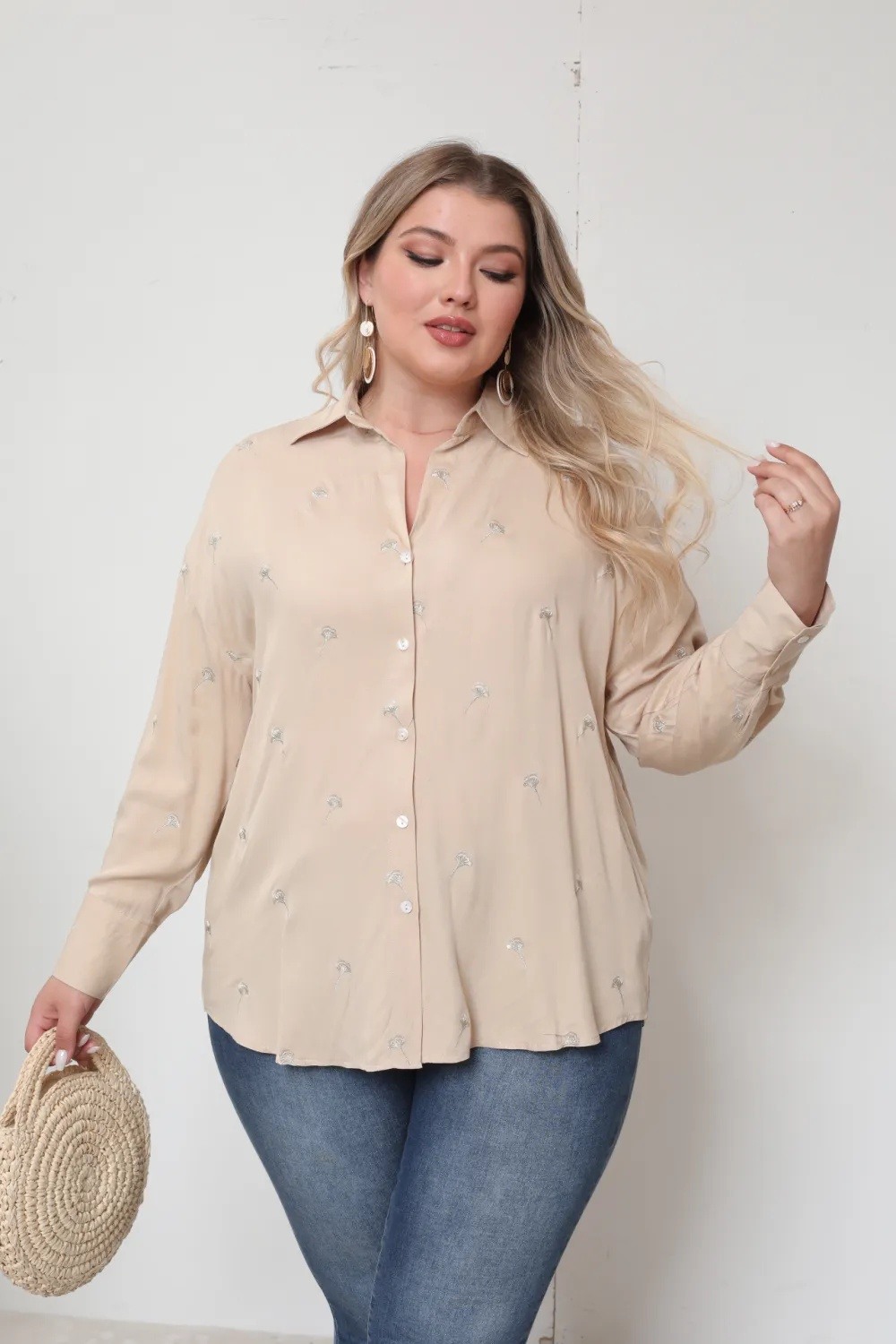 Camicia ricamata Taglia grande - Image 4