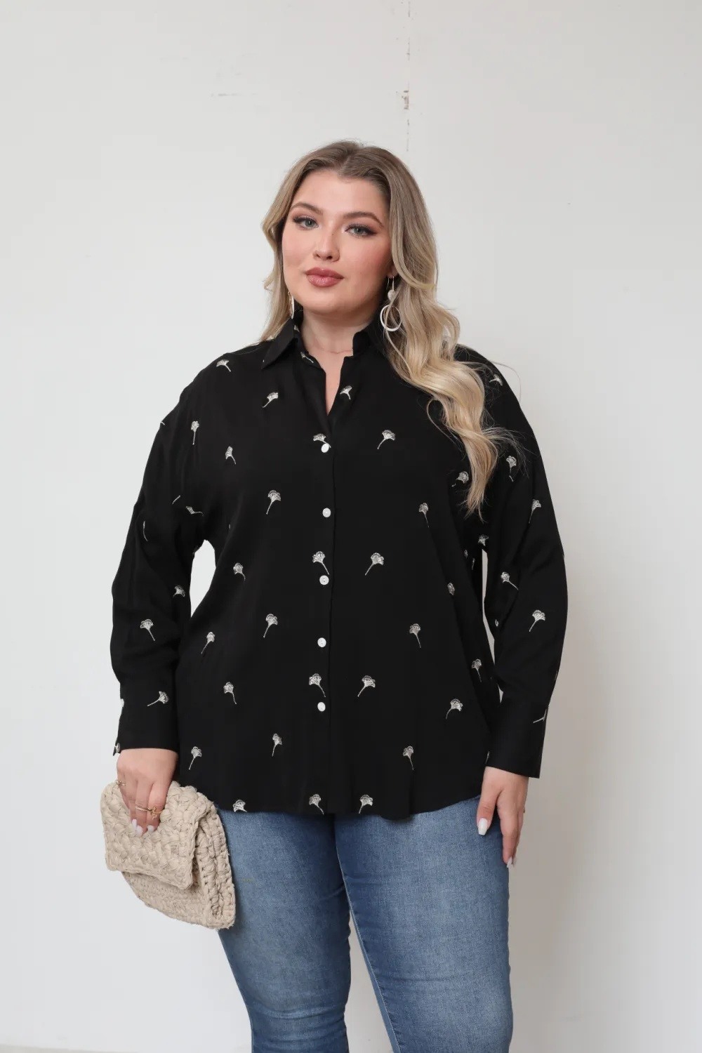 Camicia ricamata Taglia grande - Image 1