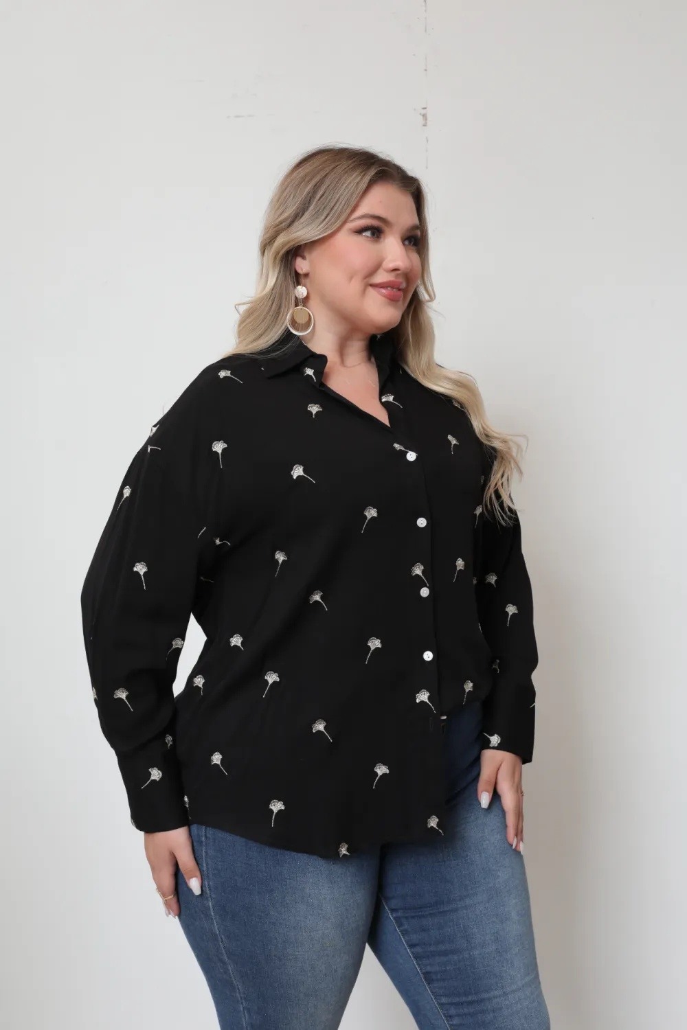 Camicia ricamata Taglia grande - Image 3