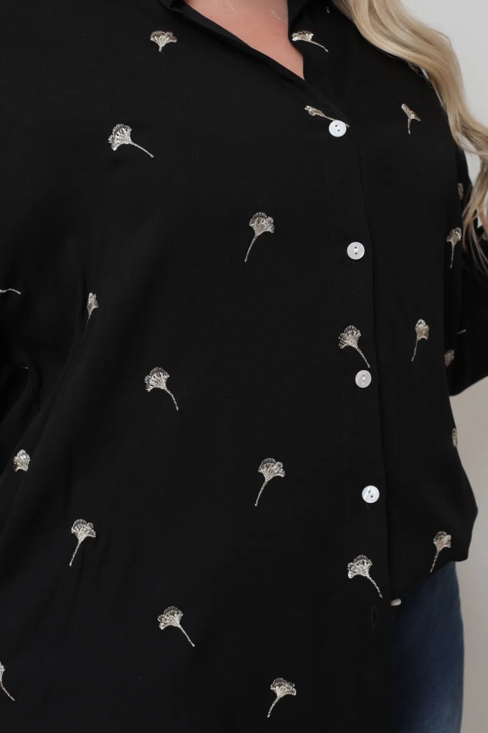 Camicia ricamata Taglia grande - Image 5