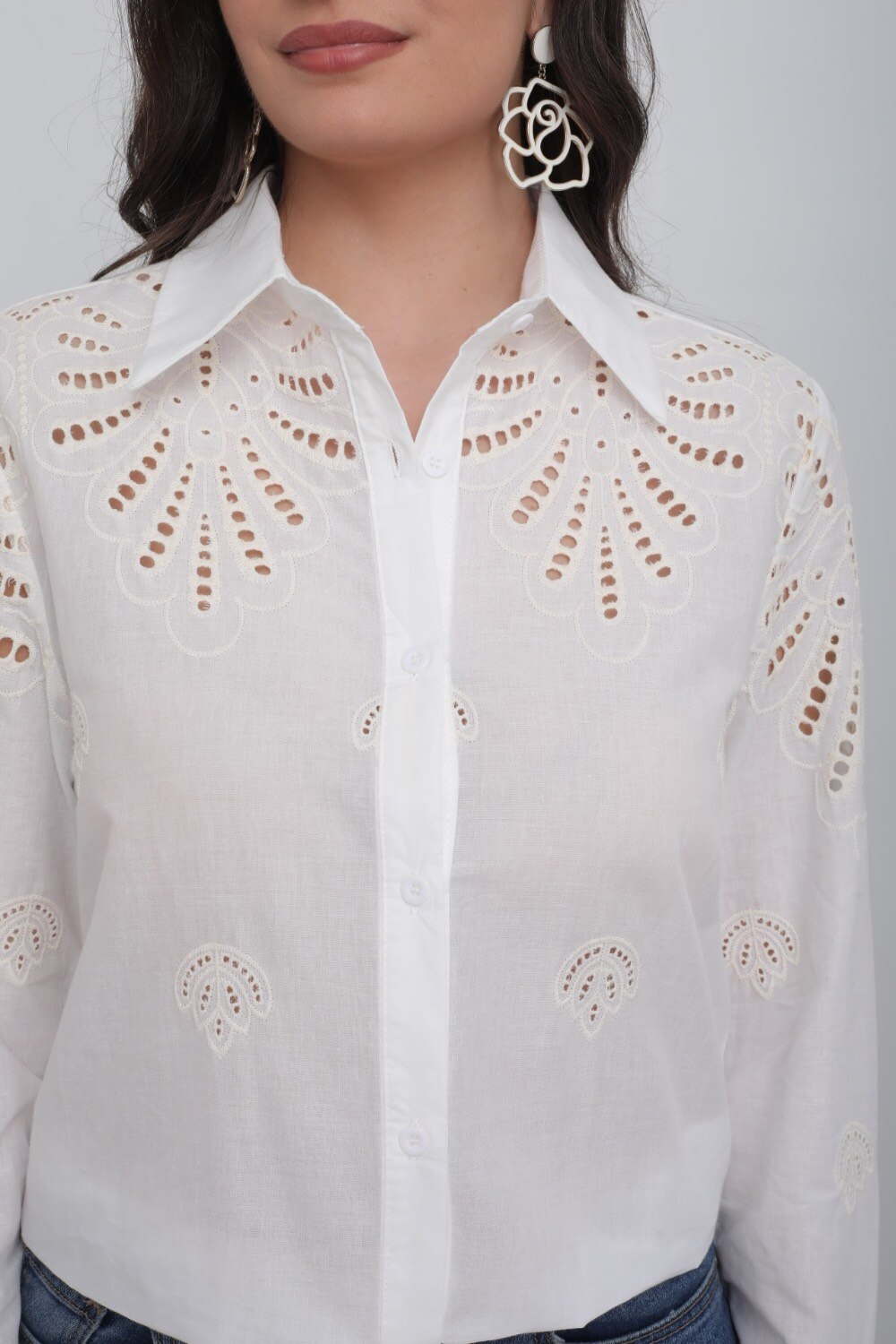 Shirt with floral embroidery - Image 8