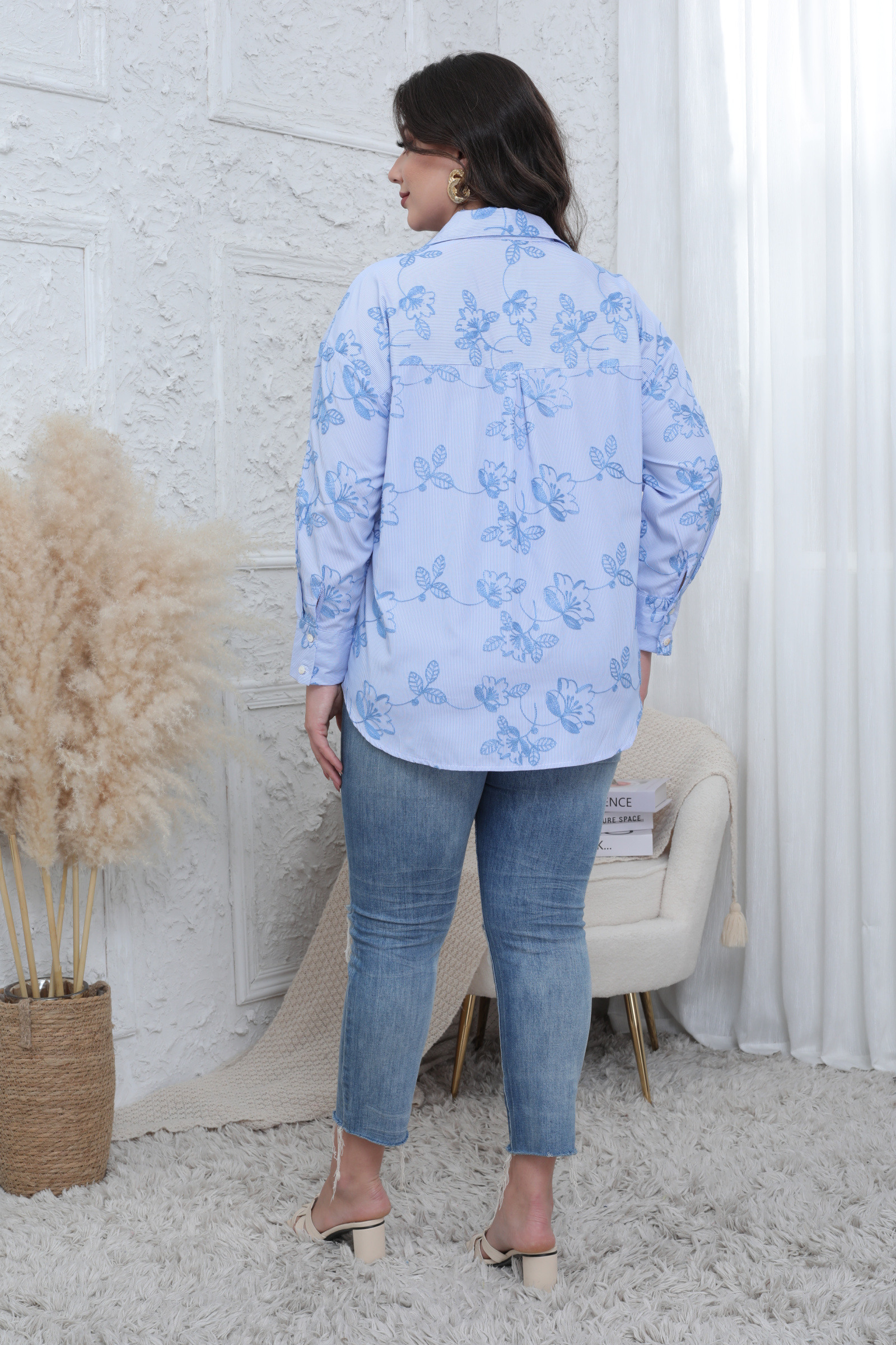 Chemise en broderie Grande taille - Image 9