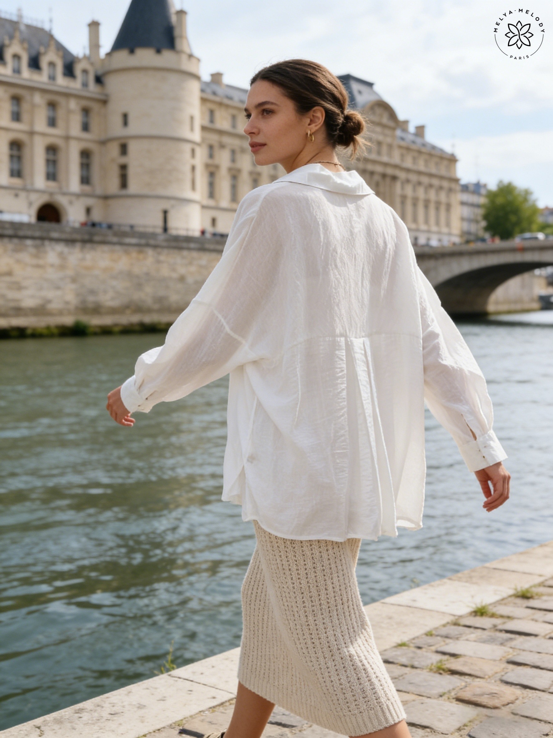 Fließende Bluse mit Taschen in Übergröße - Image 20