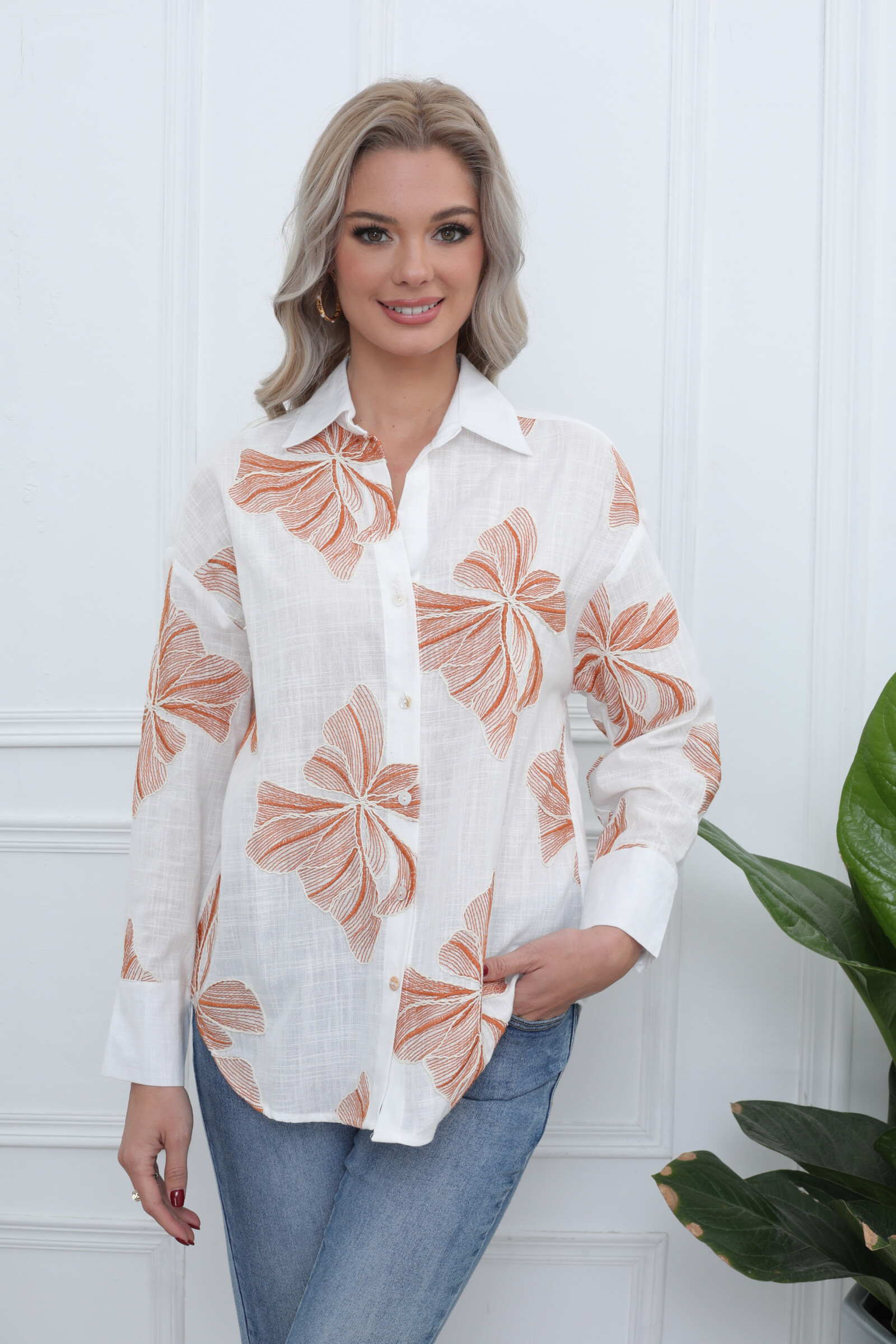 Wholesaler Melya Melody - Embroidered shirt