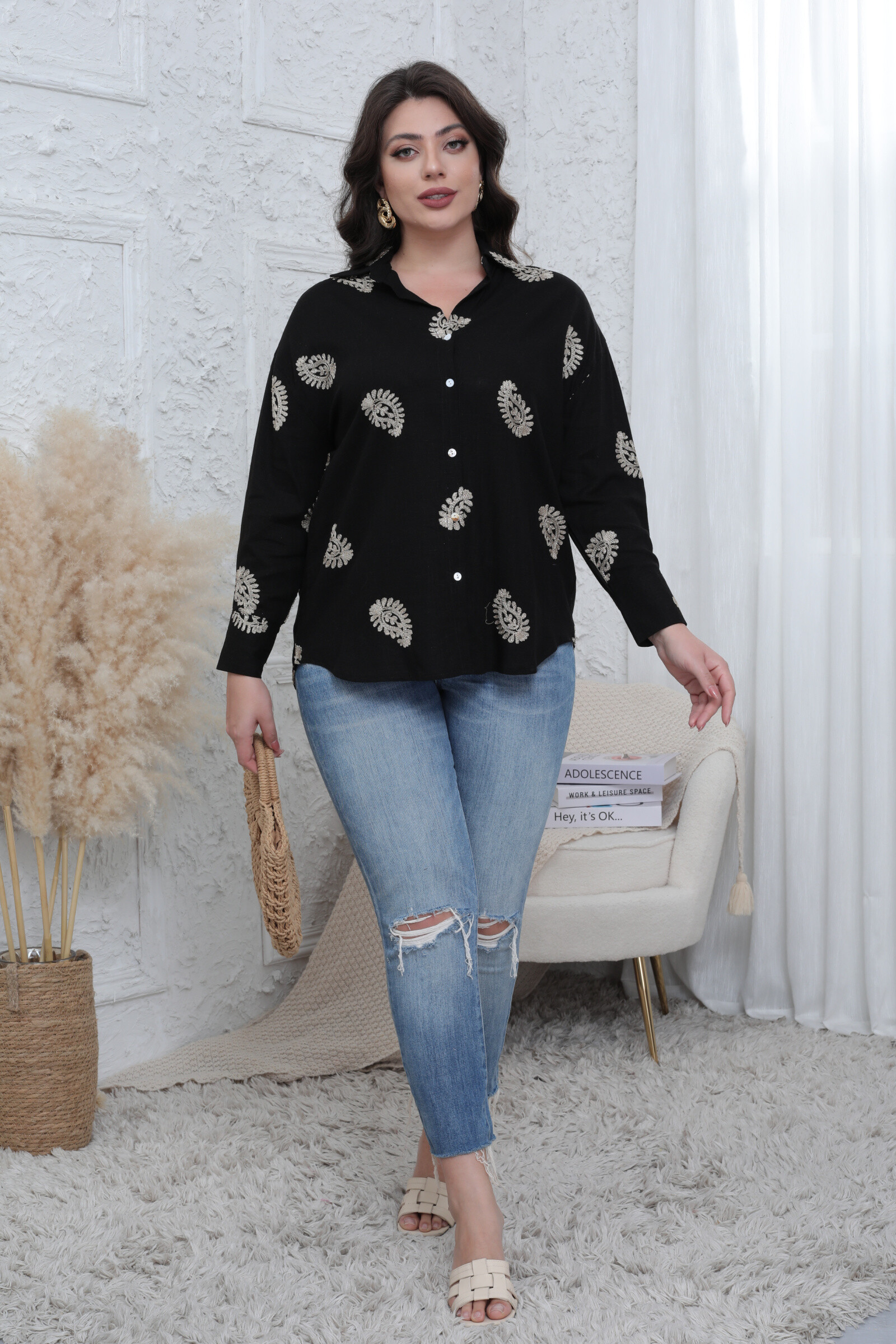 Wholesaler Melya Melody - Embroidered shirt