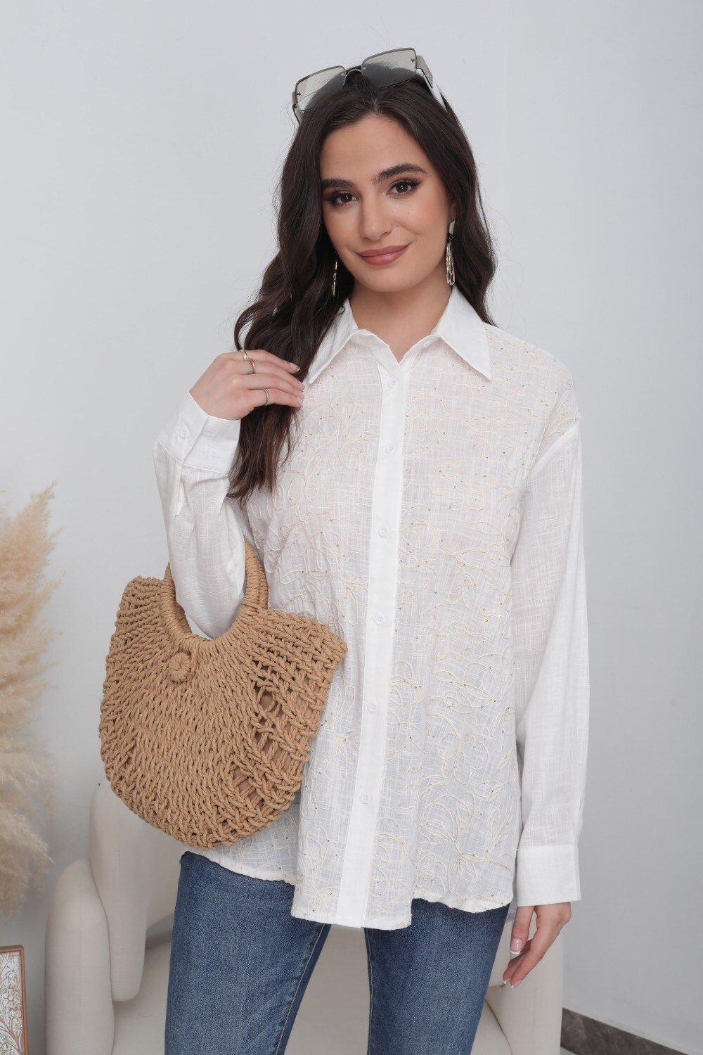 Embroidered shirt - Image 11