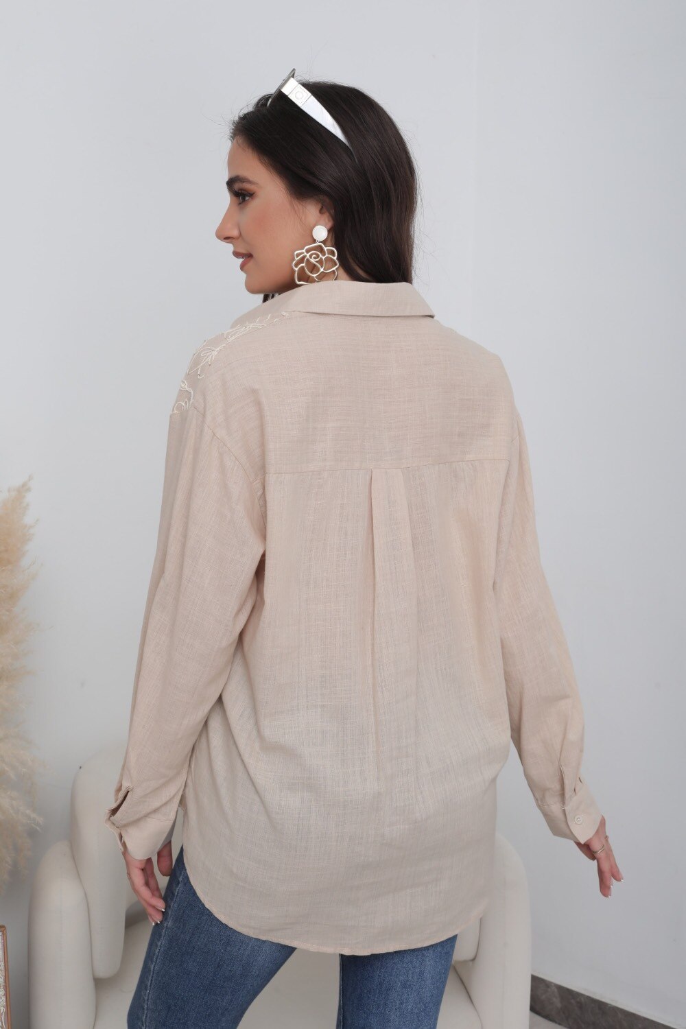 Embroidered shirt - Image 17