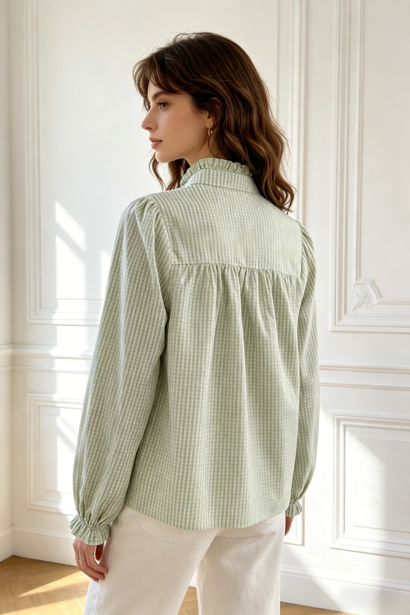 Chemise brodée col victorien - Image 18