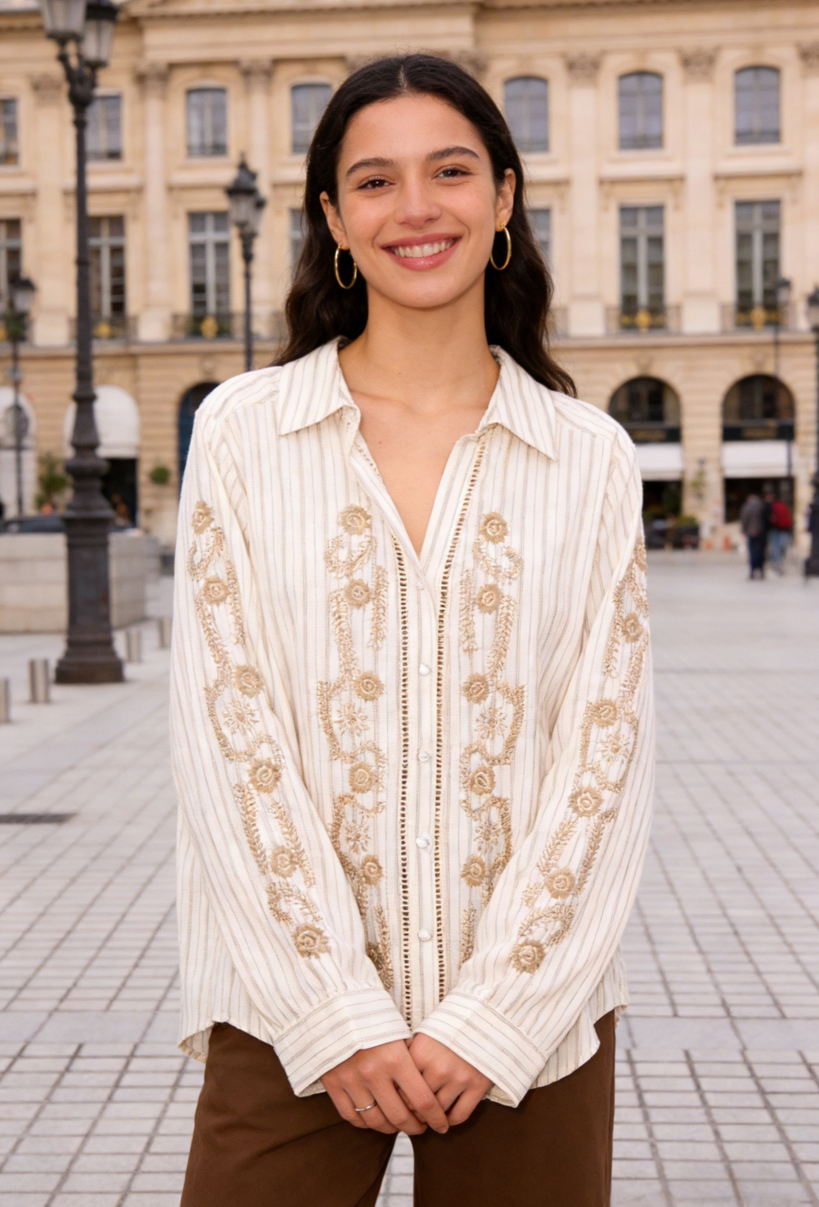 Striped shirt with Bohemian embroidery - Image 6
