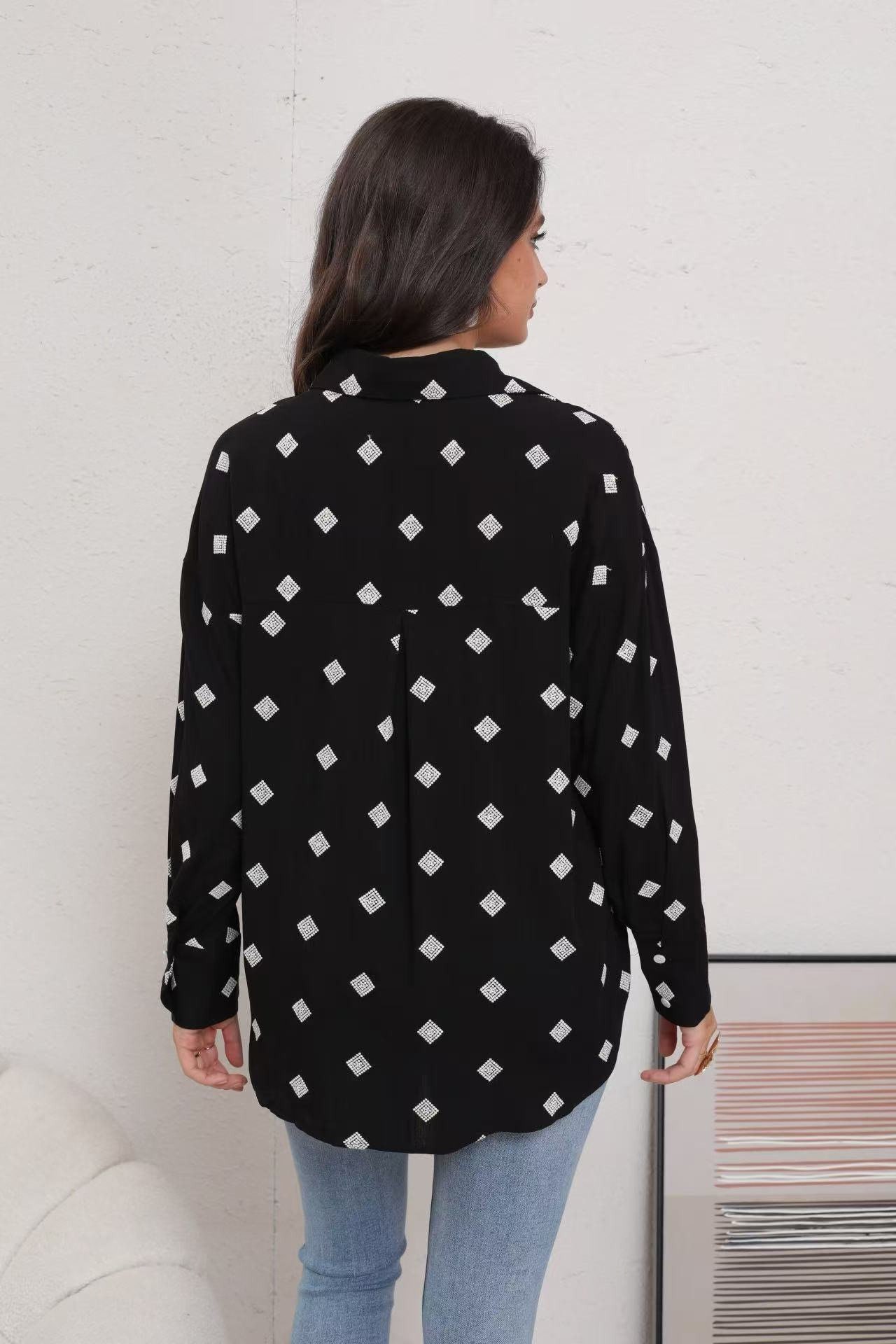 Gestickeltes Hemd - Image 11