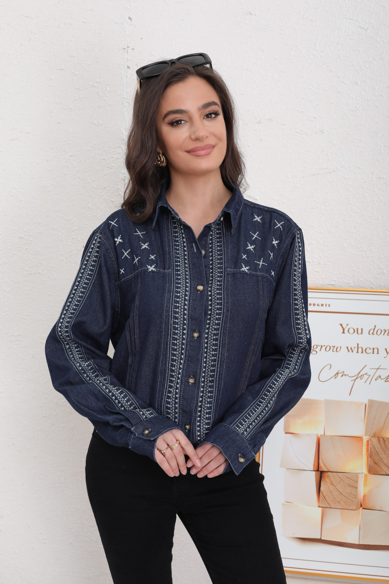 Chemise Jean brodé à motif rayé - Image 2