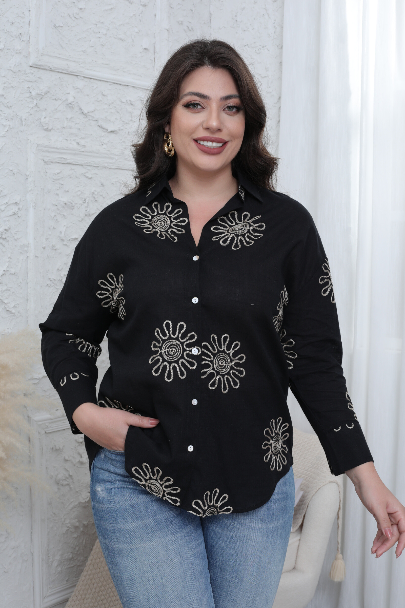 Wholesaler Melya Melody - Embroidered shirt