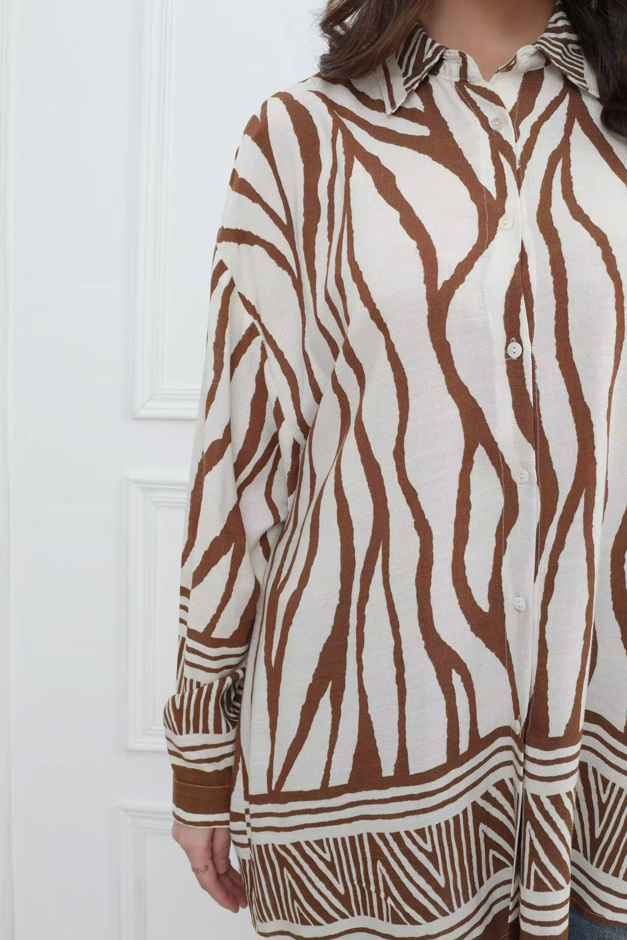 Camisa impresa - Image 5
