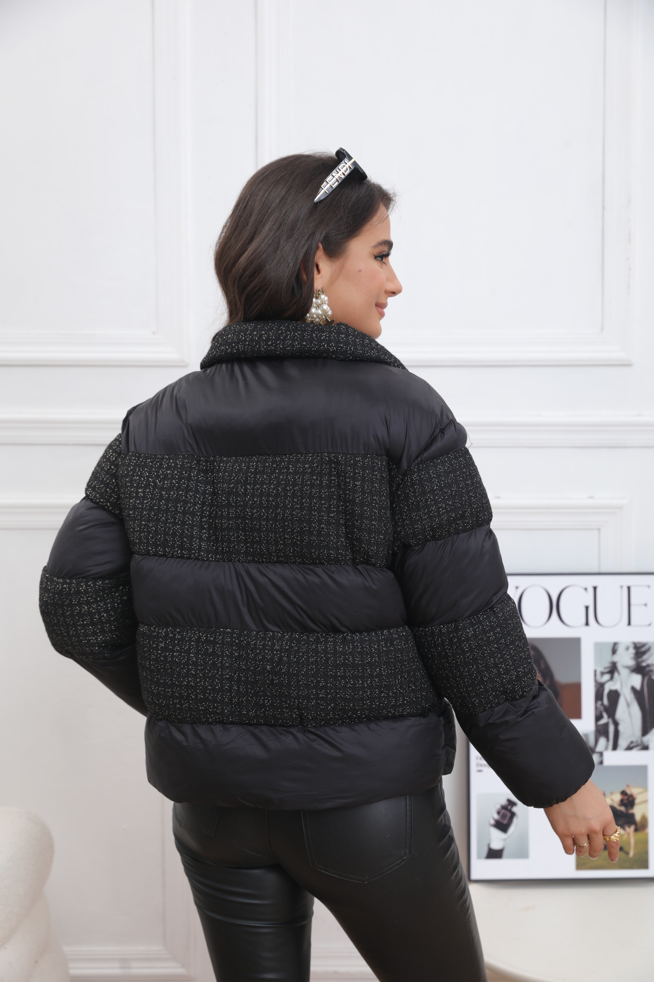 Chaqueta corta de plumas - Image 9