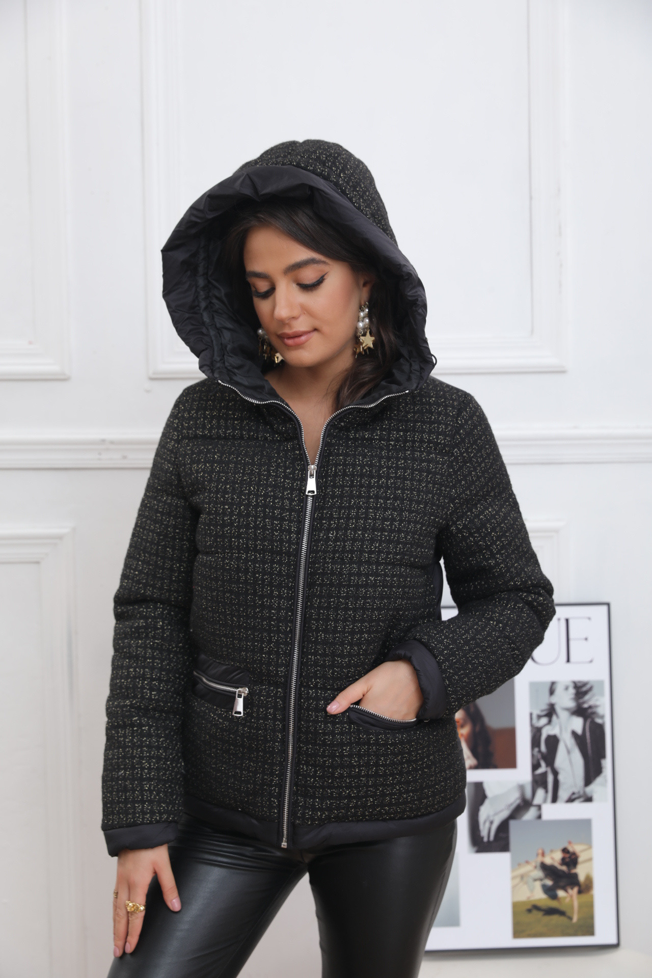 Kurze Daunenjacke - Image 7