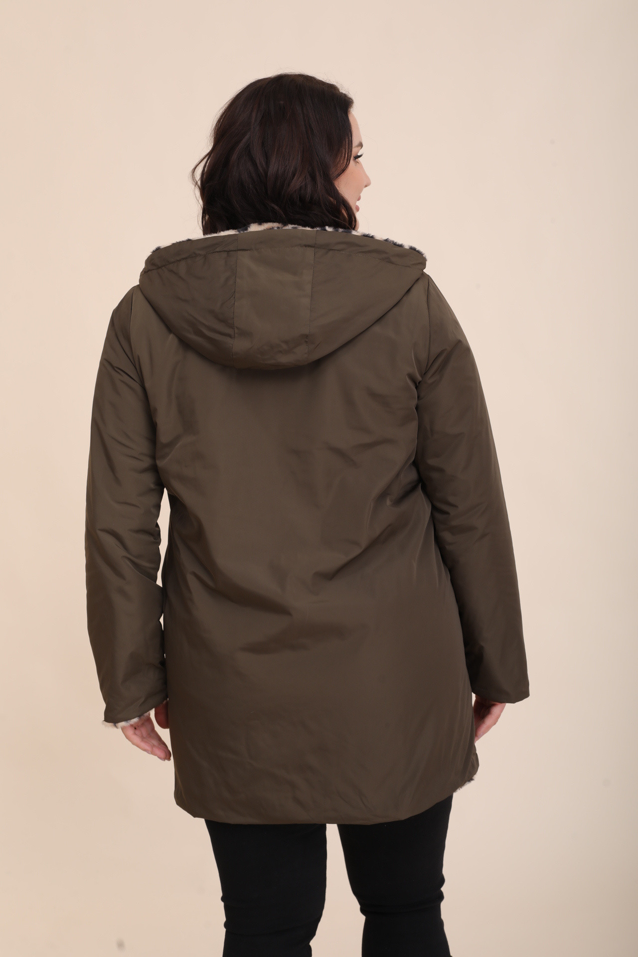 Chaqueta acolchada reversible de leopardo - Image 8