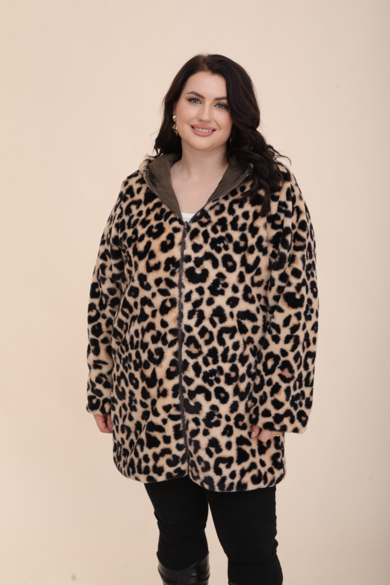 Chaqueta acolchada reversible de leopardo - Image 10