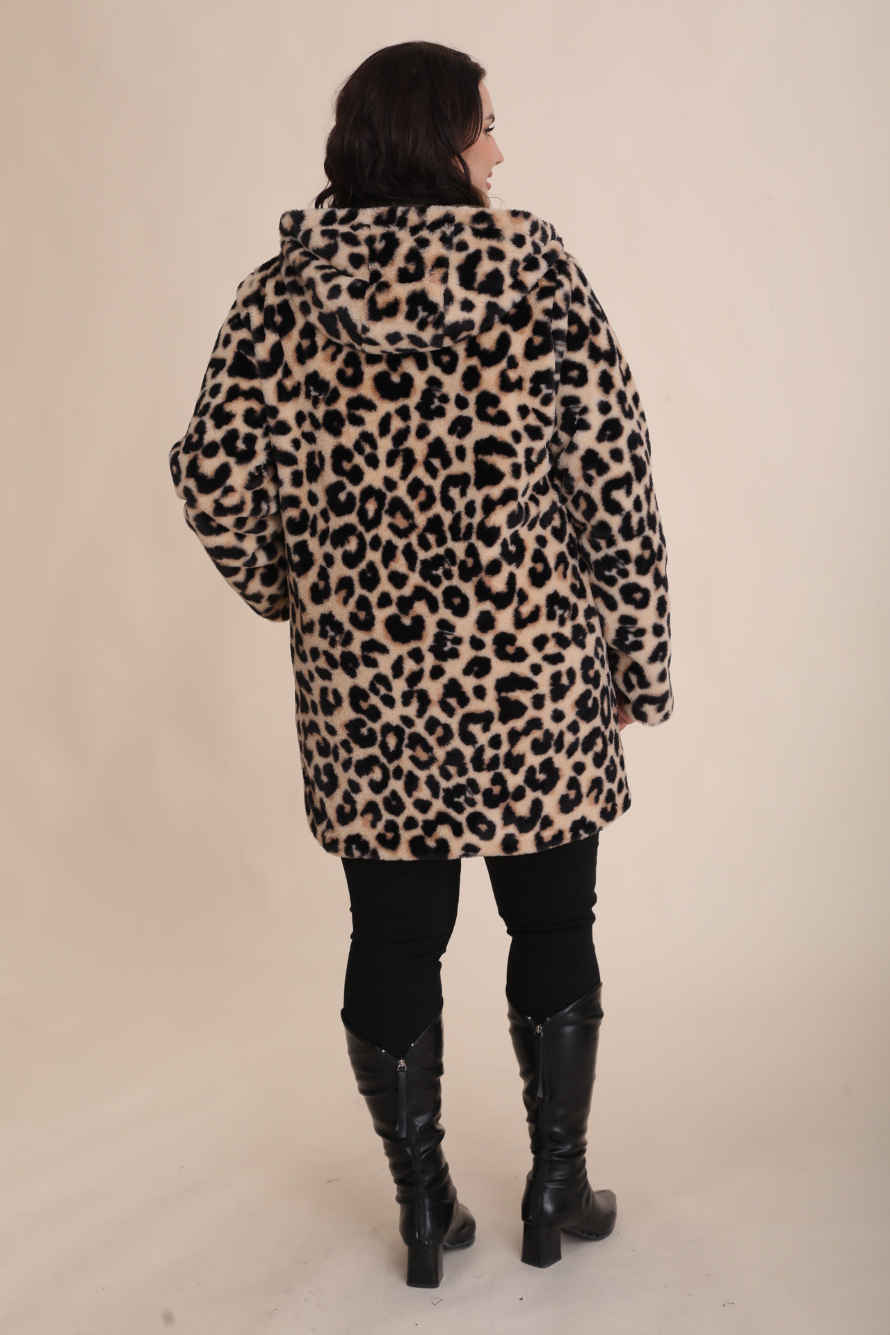 Chaqueta acolchada reversible de leopardo - Image 13
