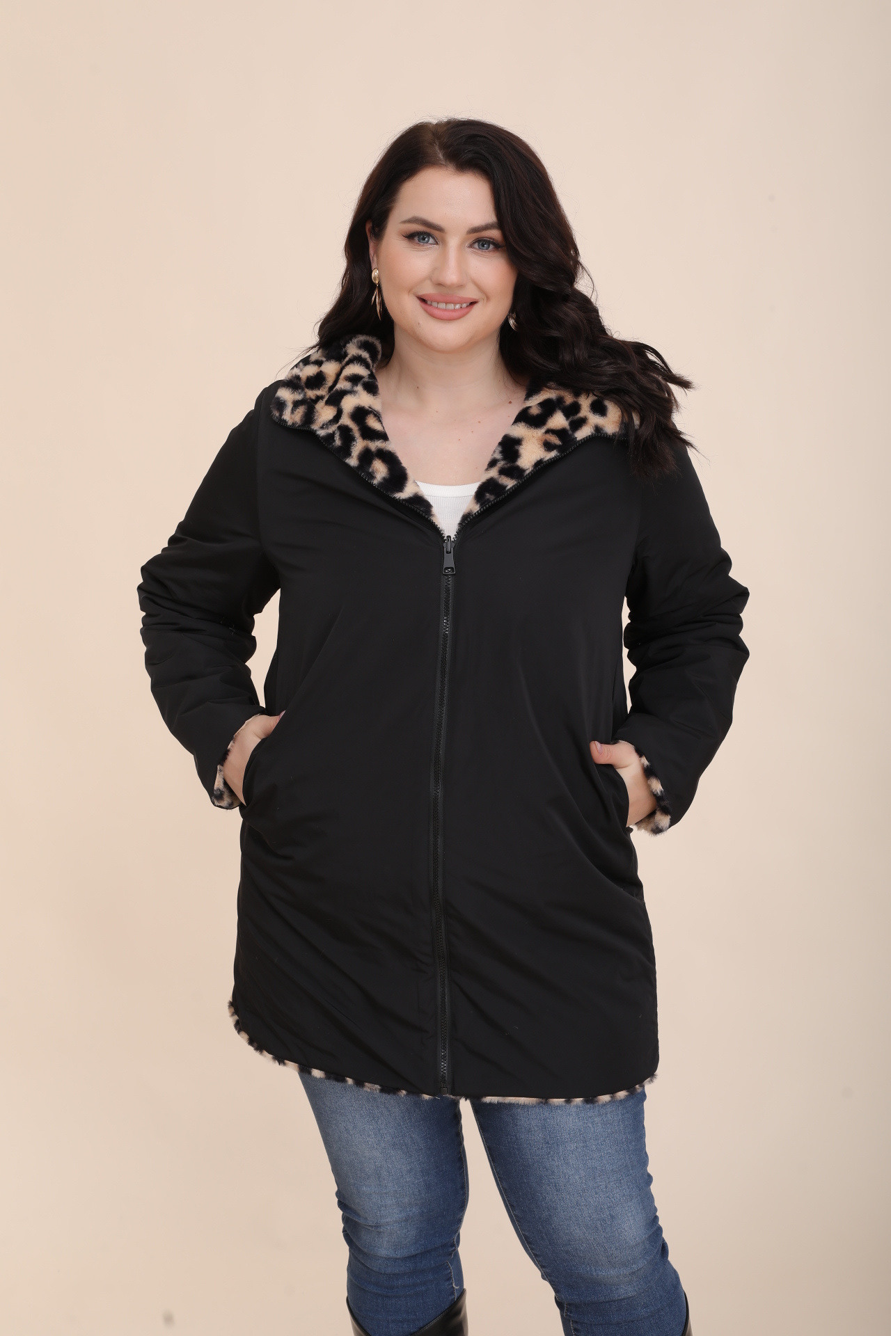 Chaqueta acolchada reversible de leopardo - Image 4
