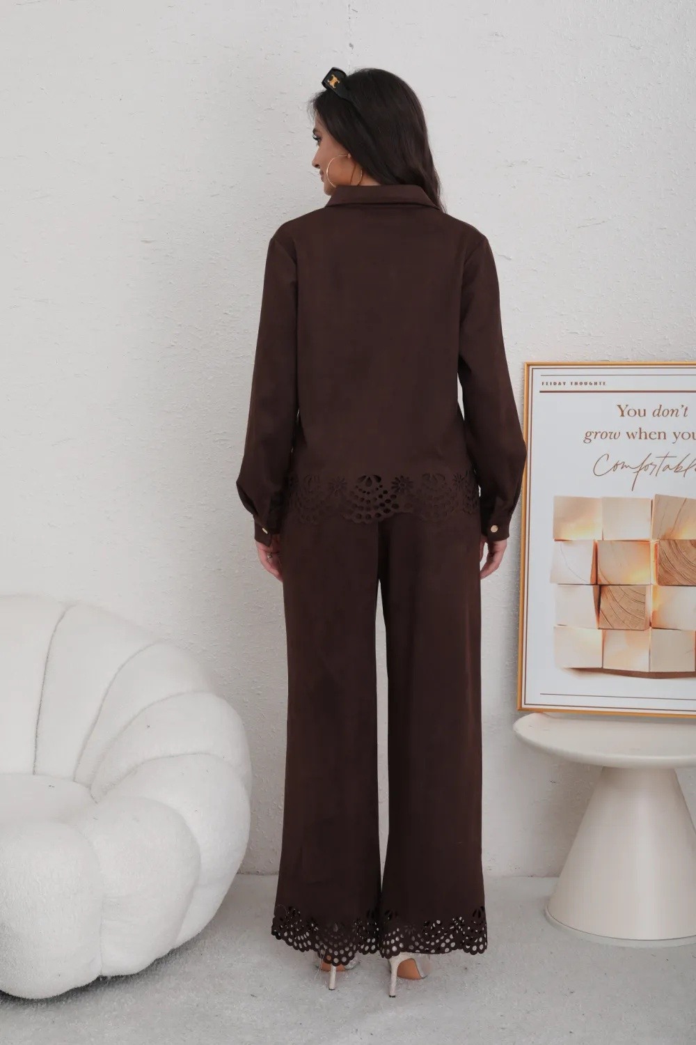 Ensemble Chemise et Pantalon Daim ajouré - Image 14