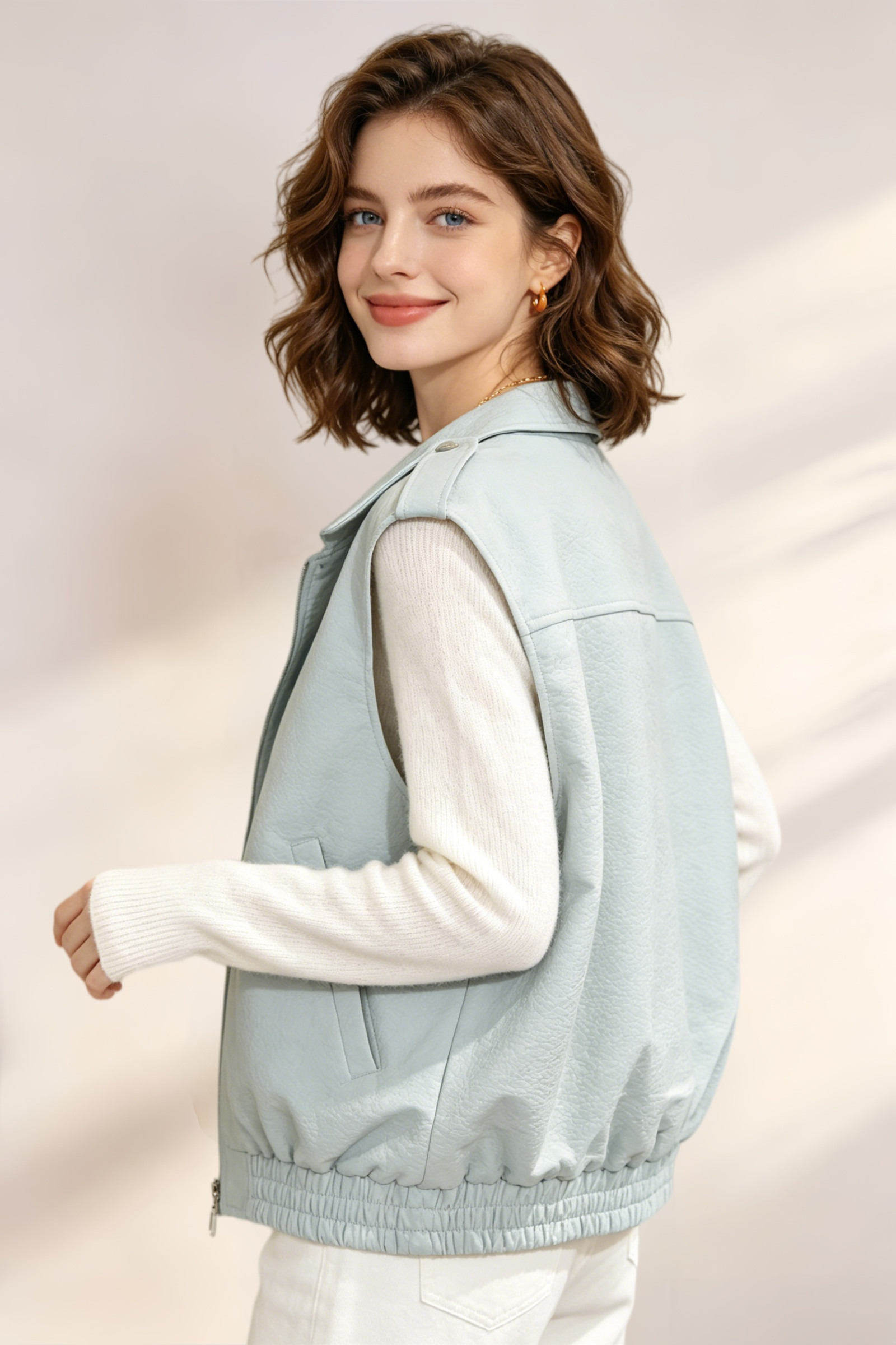 Gilet senza maniche in similpelle - Image 15
