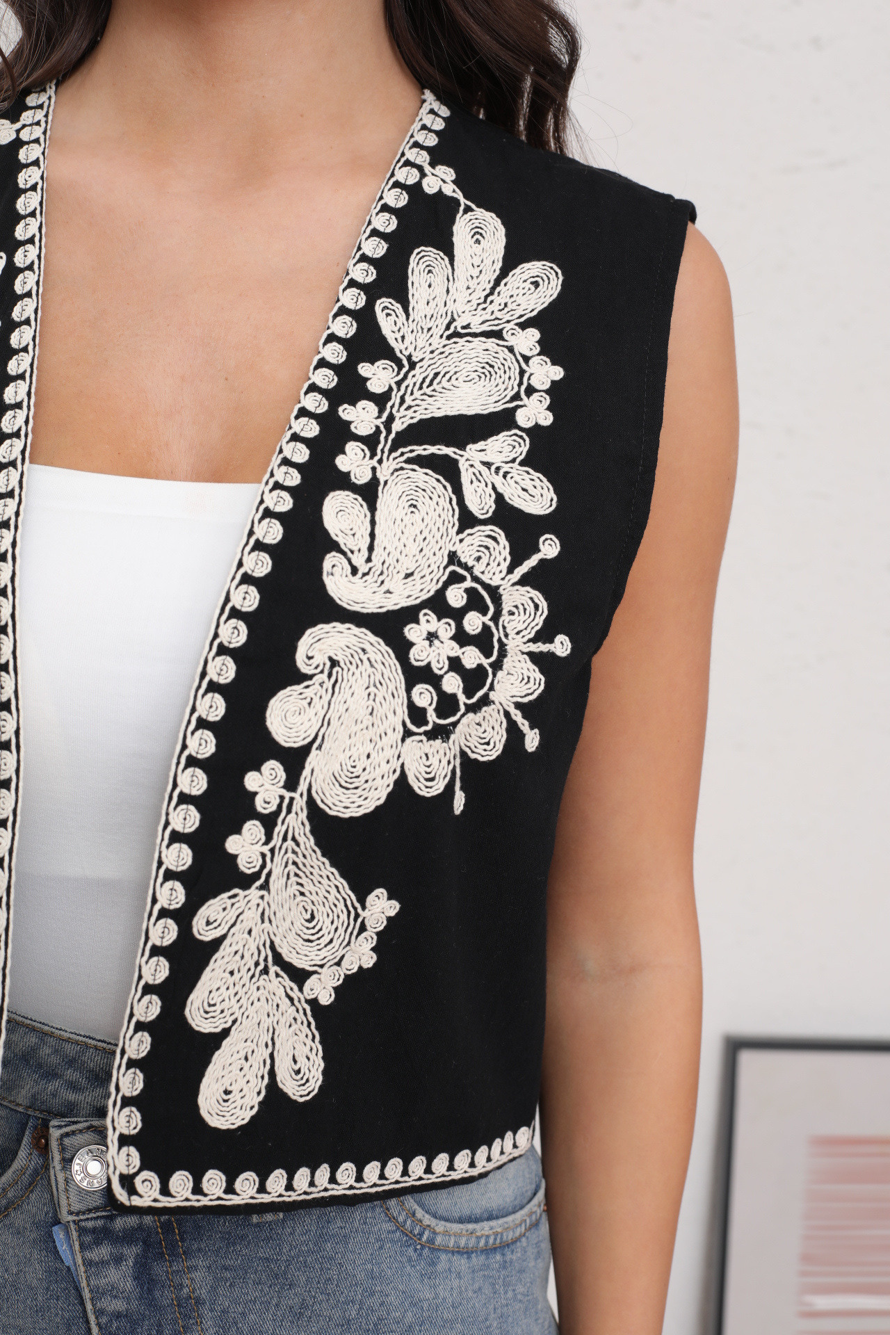 Gilet coton brodé - Image 5