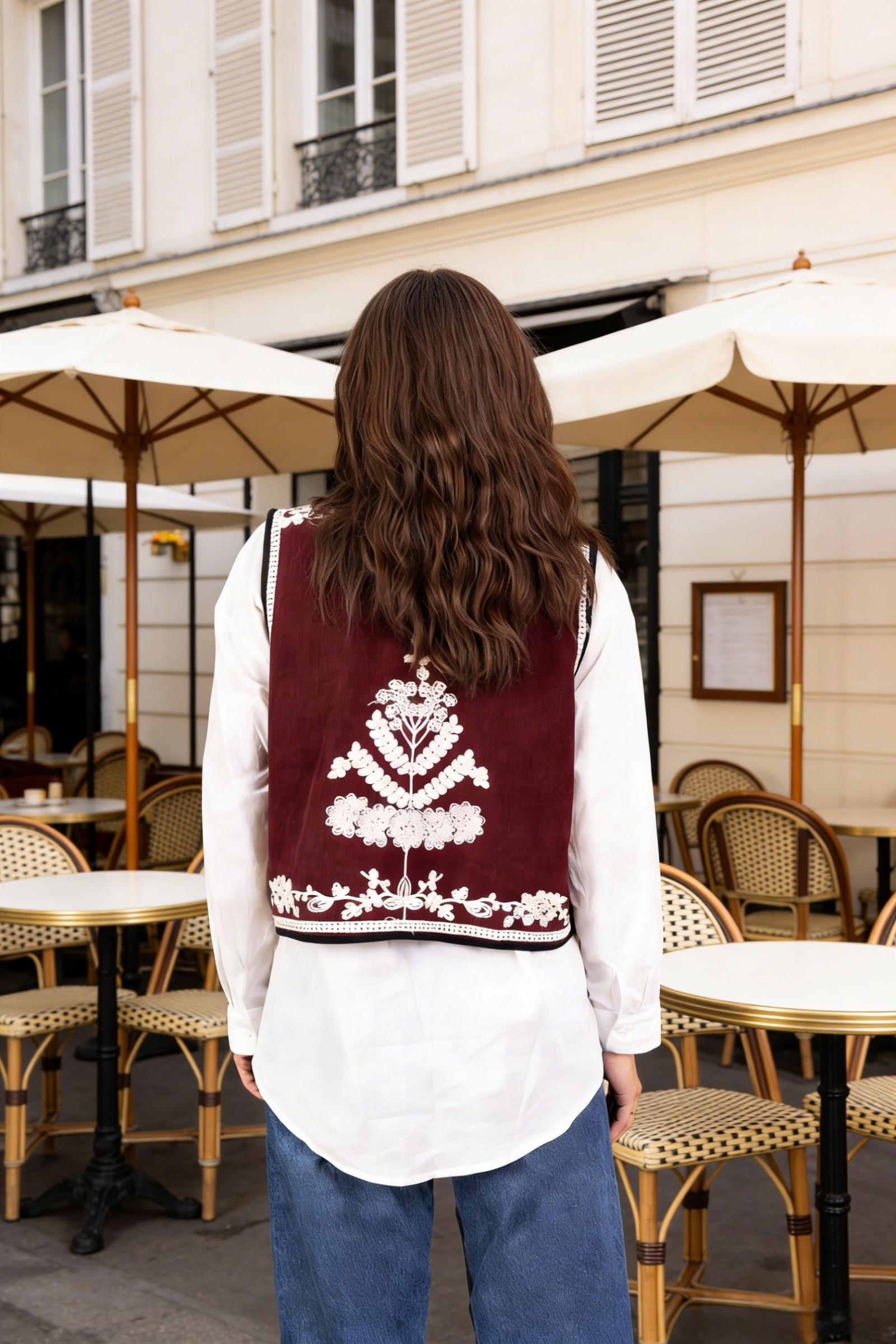 GILET EN VELOURS BRODÉ - Image 6