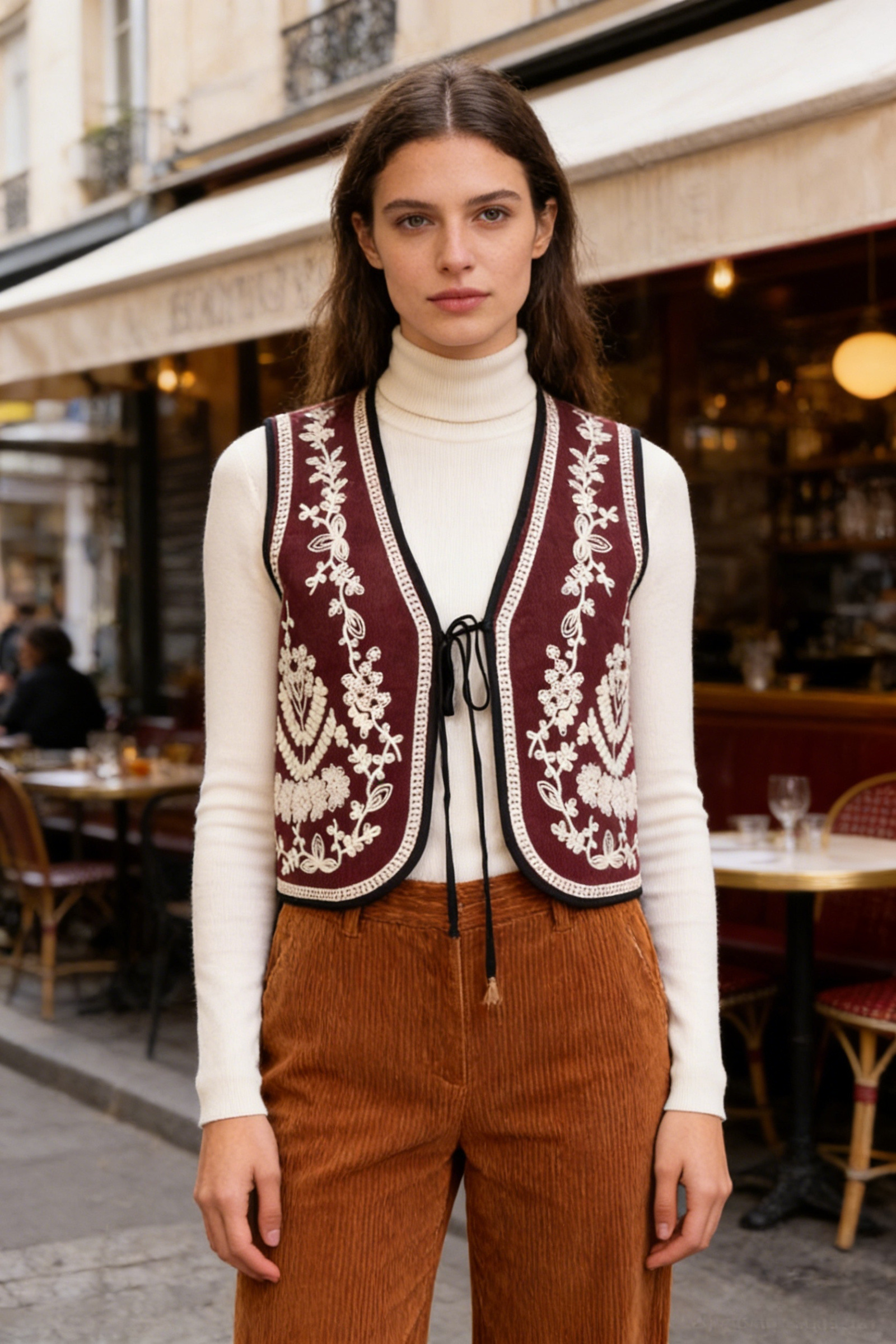 GILET EN VELOURS BRODÉ - Image 3